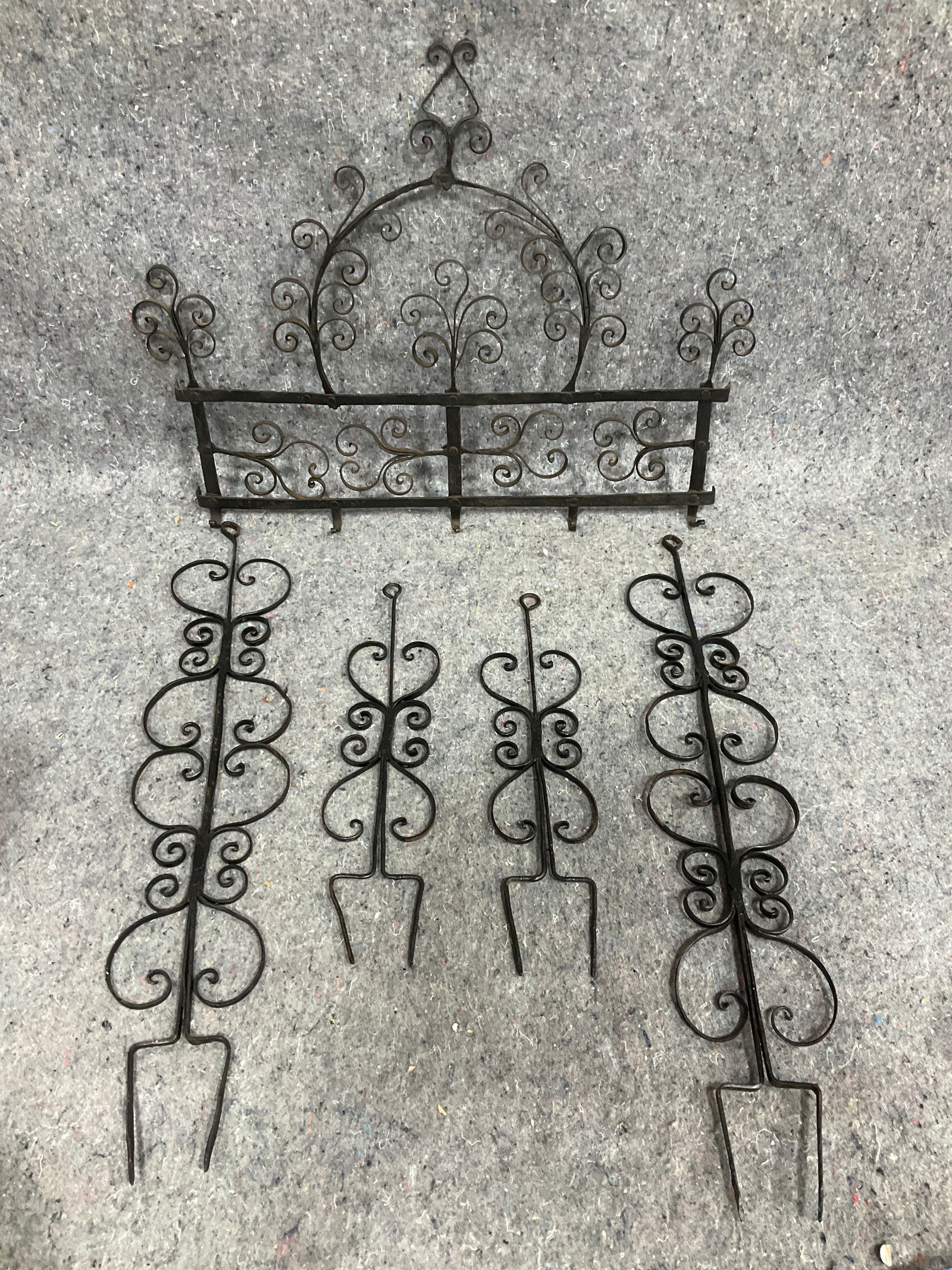 Wrought iron wall rack: Wrought iron wall rack