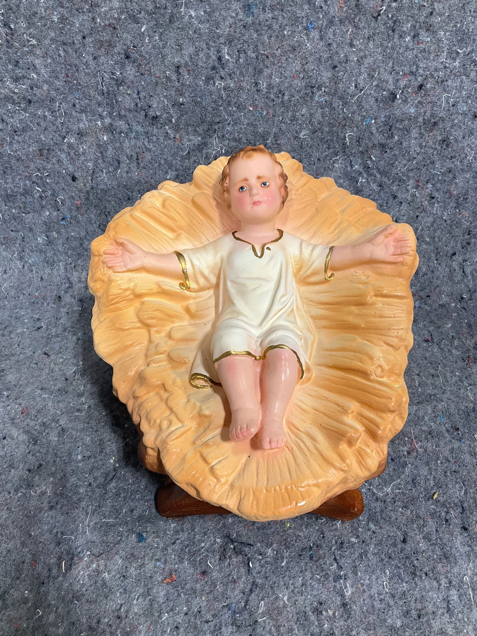 Christ in manger nativity set piece(6.25in tall) (1 of 1)