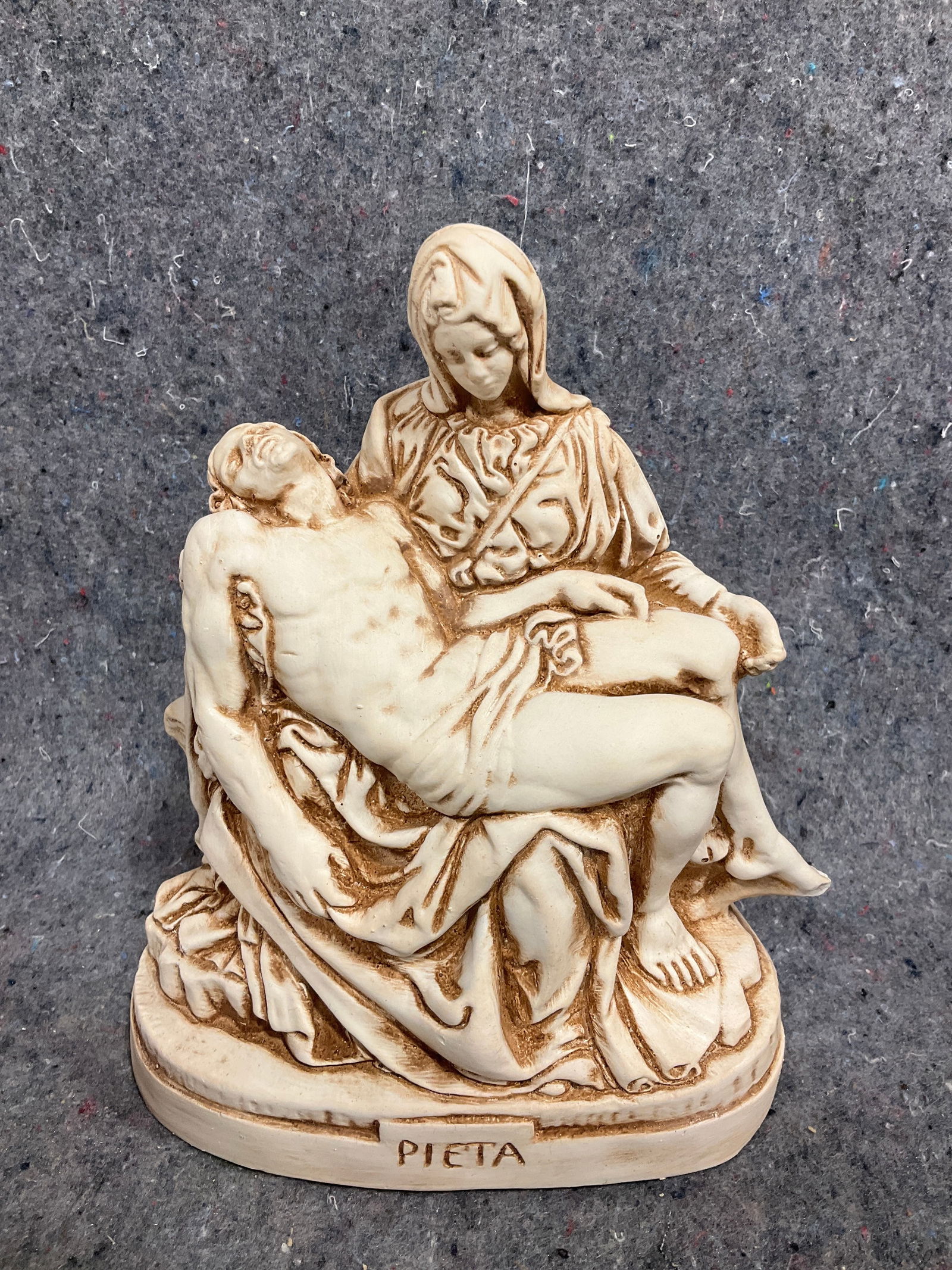 Collectible Replica Pieta Statue (8.5in Tall): Collectible Replica Pieta Statue (8.5in Tall)