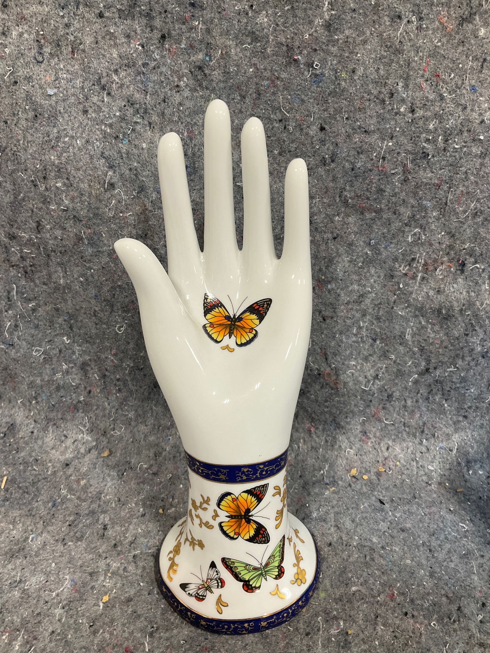 Vintage Formalities by Baum Brothers porcelain hand figure(9.5in tall): Vintage Formalities by Baum Brothers porcelain hand figure(9.5in tall)