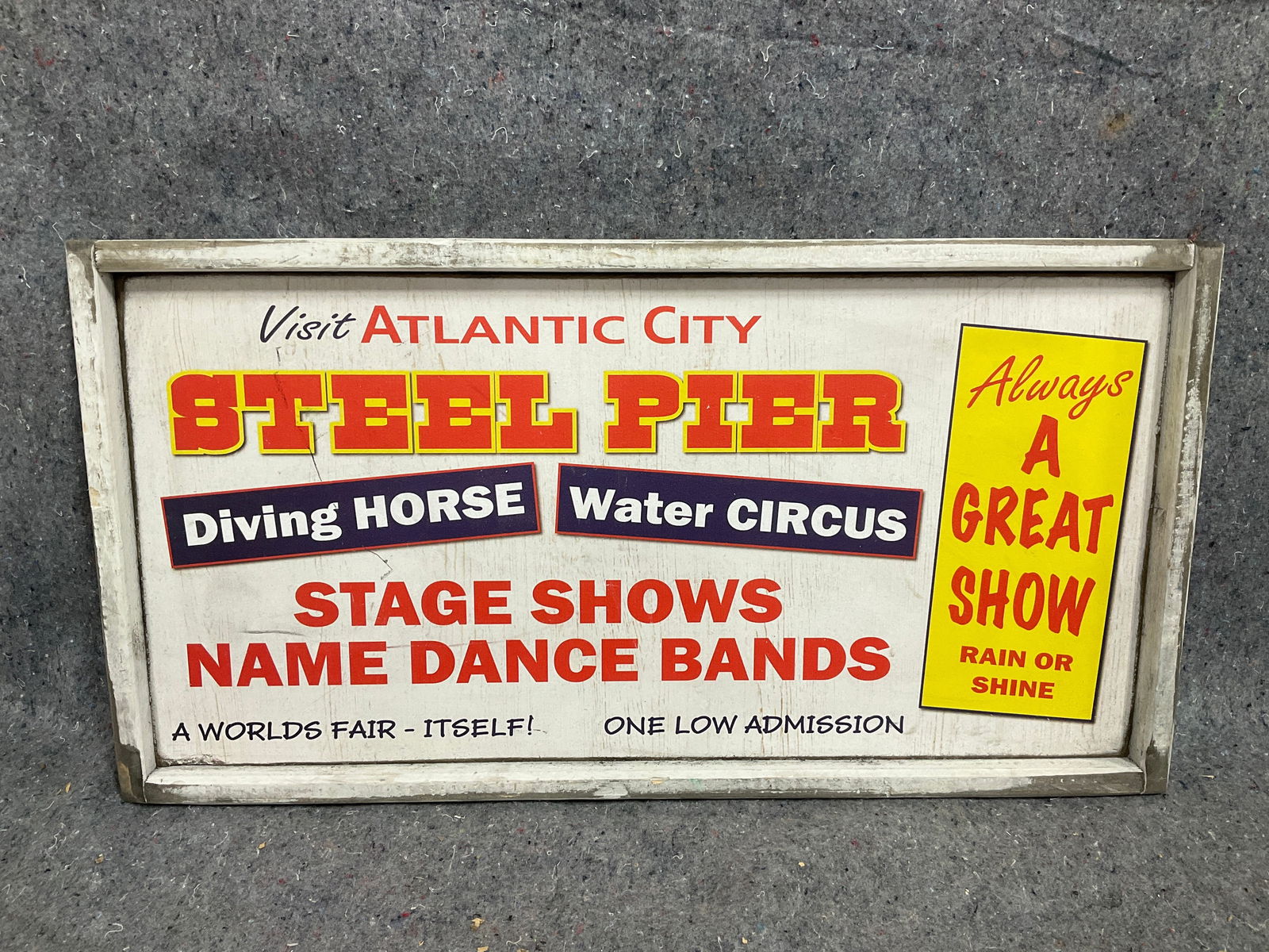 Old wood Atlantic City sign(13inx25in): Old wood Atlantic City sign(13inx25in)