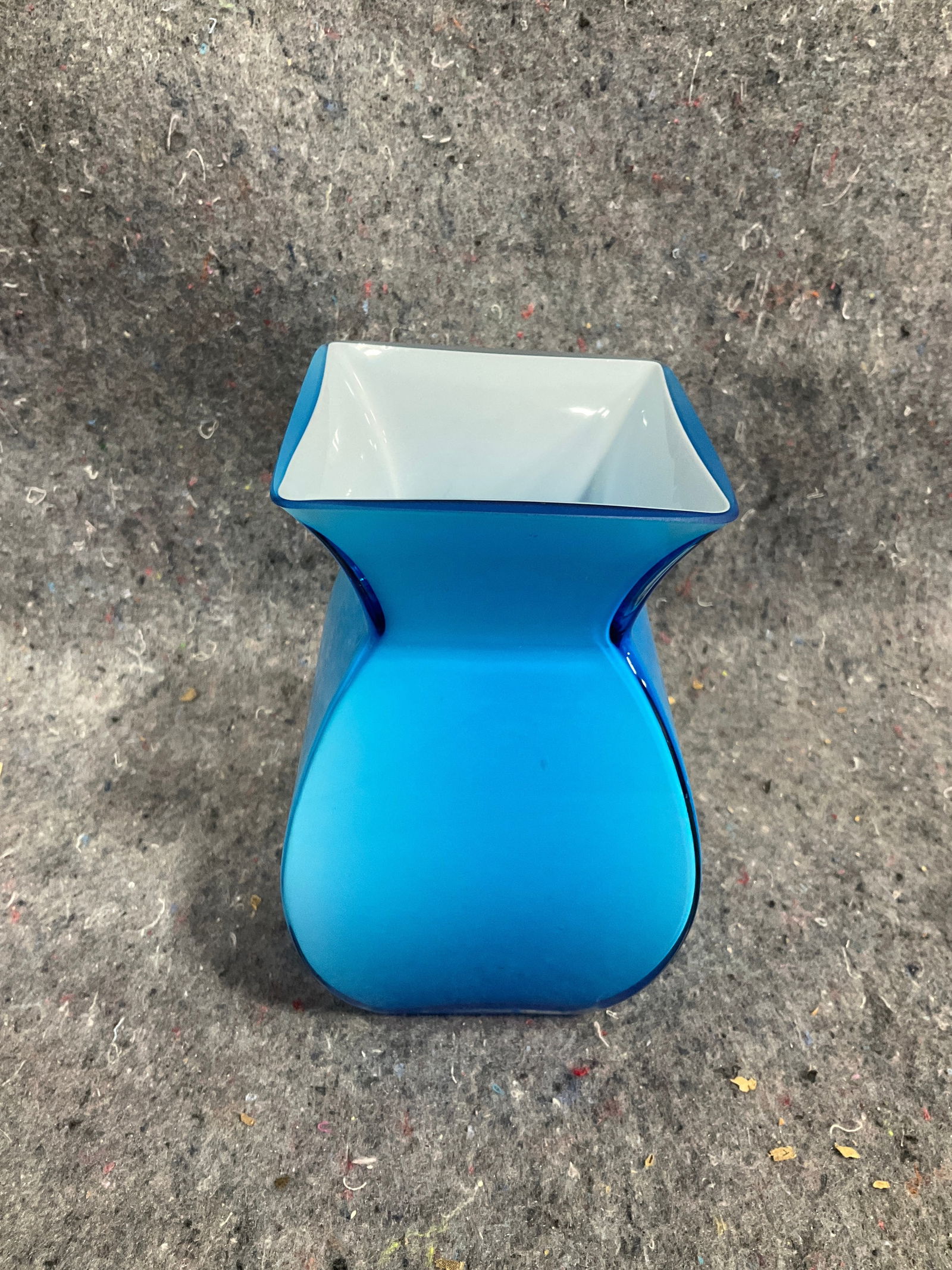 Venini Opalino vase(6.5in tall): Venini Opalino vase(6.5in tall)