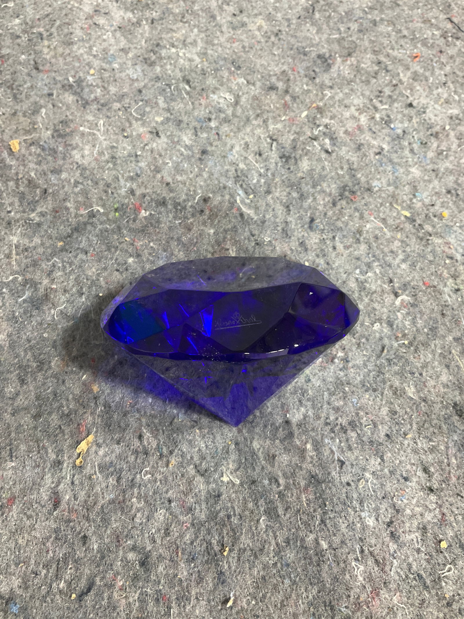 Rosenthal diamond paperweight: Rosenthal diamond paperweight