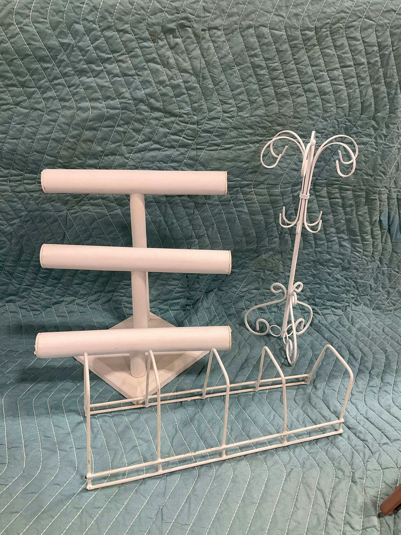 Jewelry display organizers(tallest 16in): Jewelry display organizers(tallest 16in)