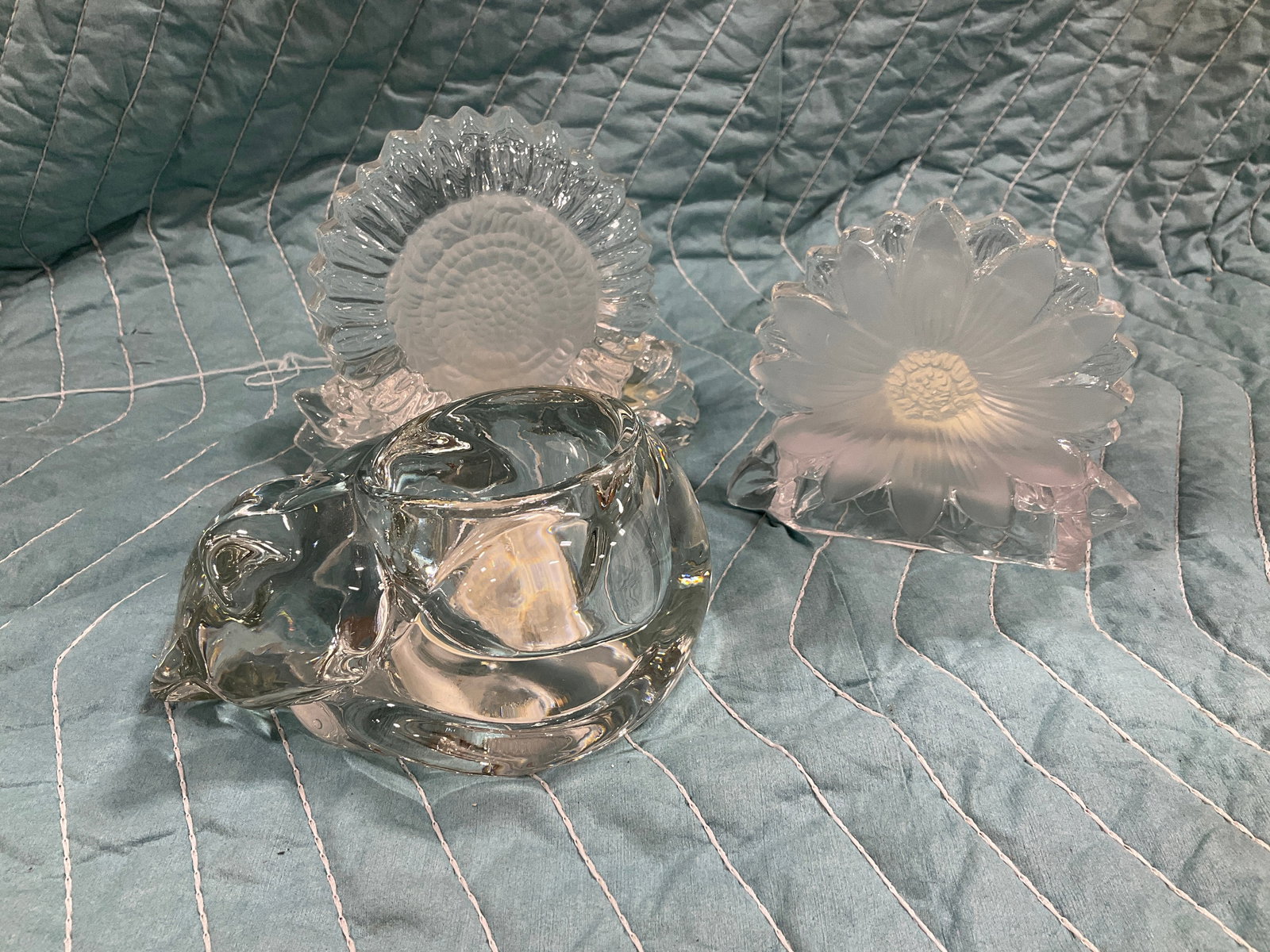 Crystal cut/frosted glass candleholders(tallest 4.5in): Crystal cut/frosted glass candleholders(tallest 4.5in)