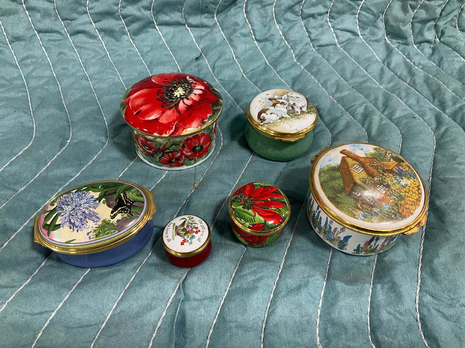 Vintage ceramic trinket boxes(Alastor Enamels, Royal Botanic Gardens Kew, and more): Vintage ceramic trinket boxes(Alastor Enamels, Royal Botanic Gardens Kew, and more)