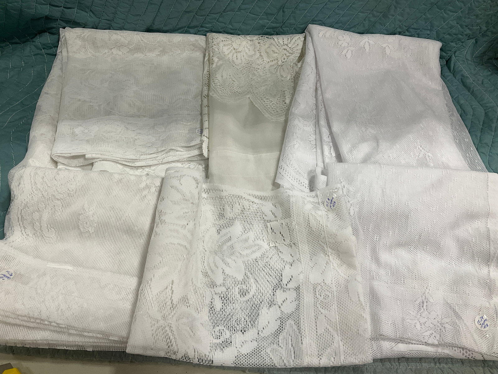 Vintage white lace fabrics (1 of 1)
