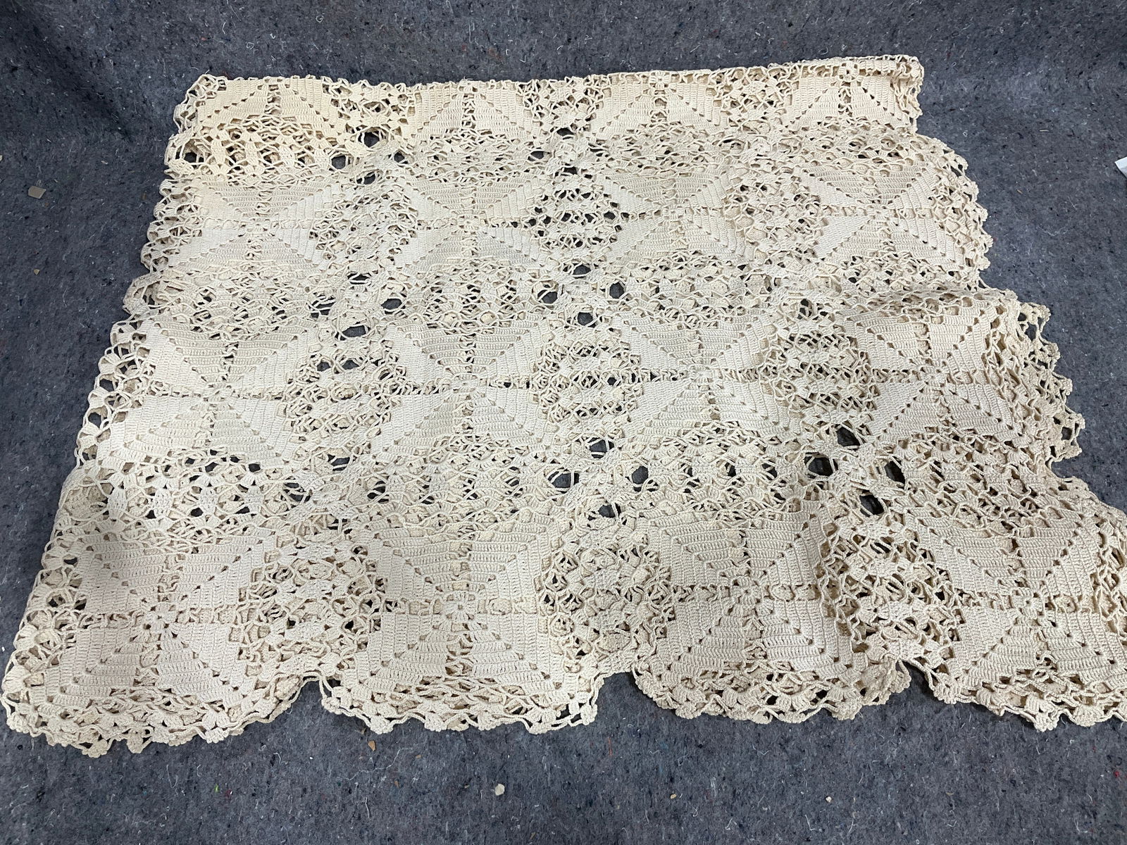 Vintage handmade crochet tablecloth(54inx44in) (1 of 1)