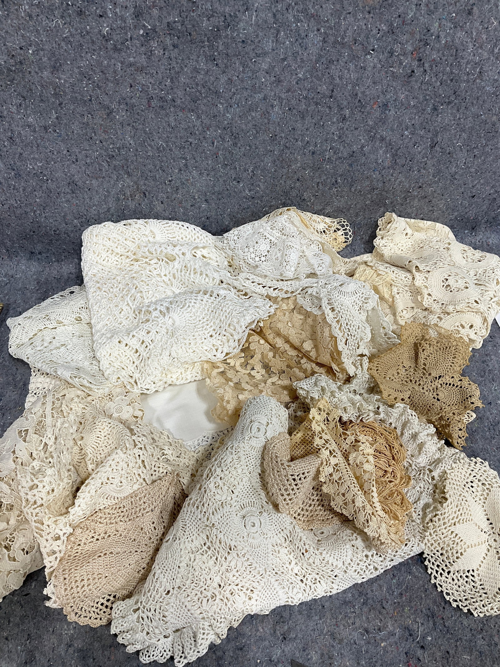 Vintage textiles and more: Vintage textiles and more