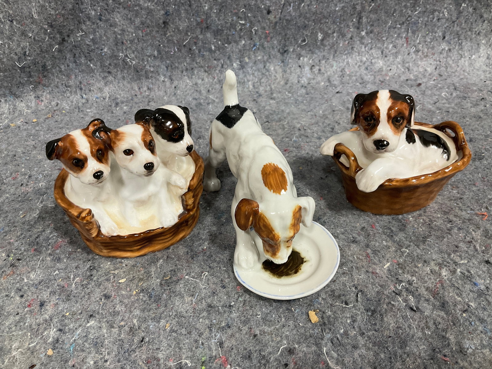 Ceramic Royal Doulton dog statues(3in) (1 of 1)