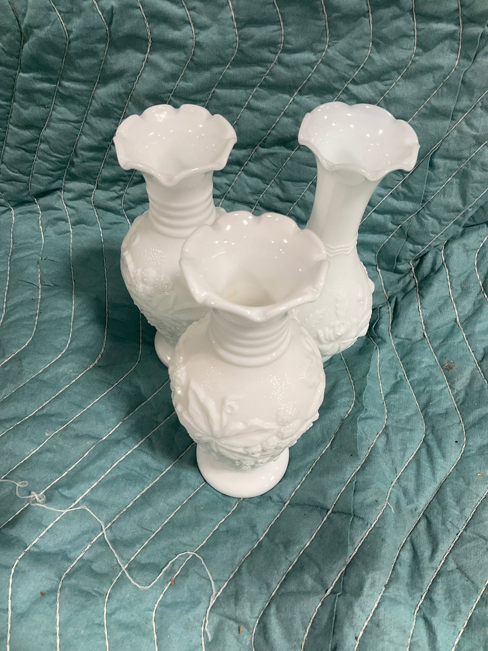 Vintage milk glass vases(tallest 7in) (1 of 1)