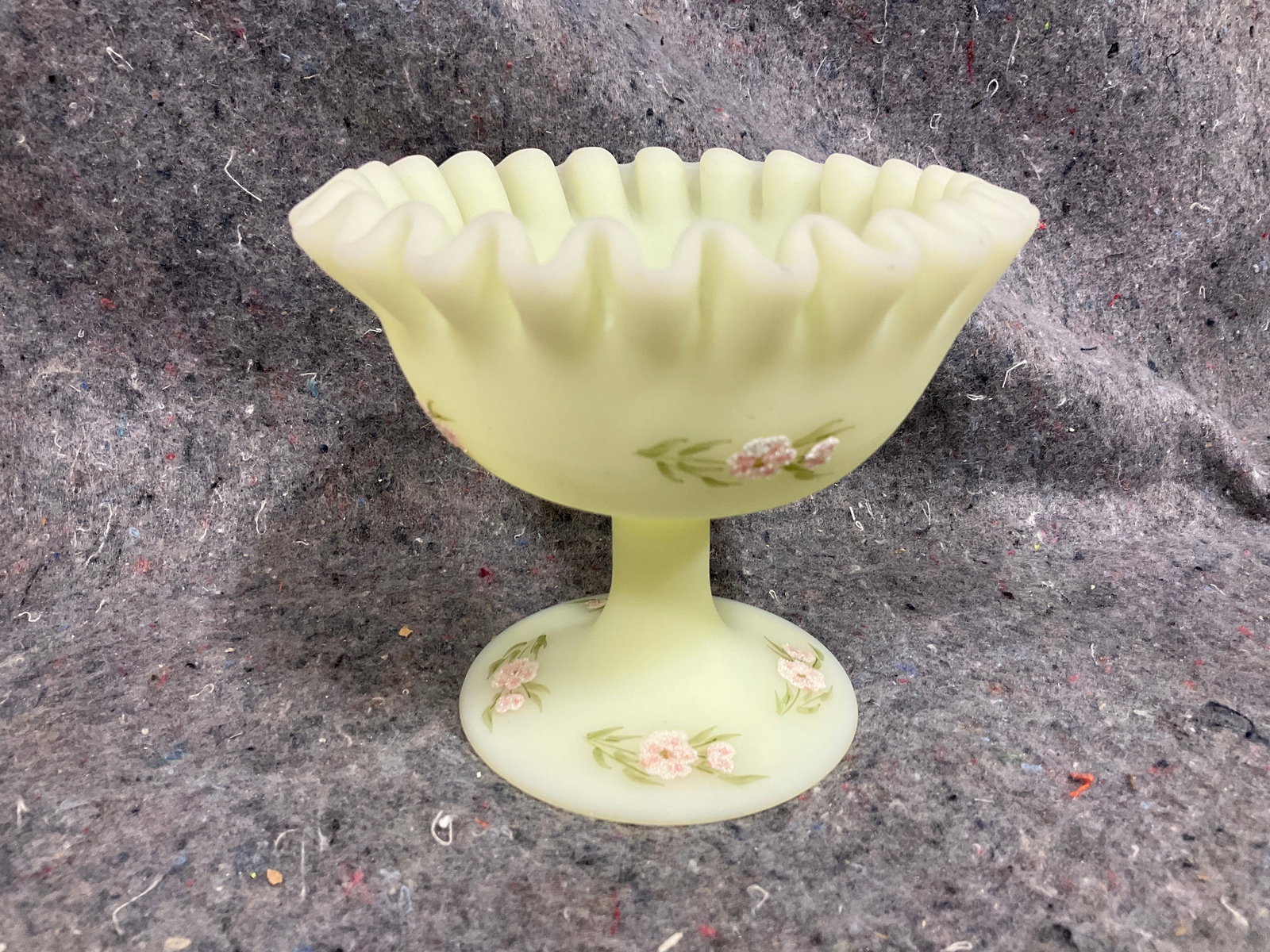 Fenton Custard Glass Ruffled Compote Dish (4in Tall): Fenton Custard Glass Ruffled Compote Dish (4in Tall)