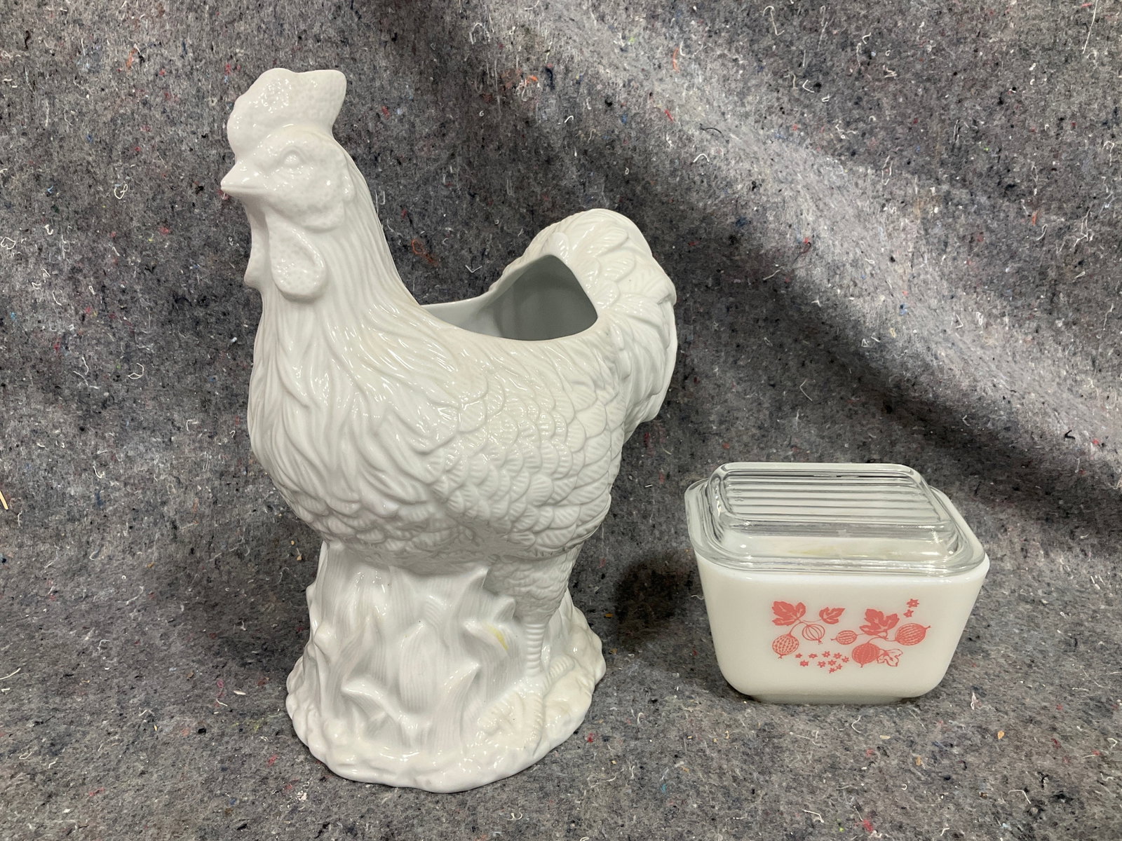 Studio Nova Rooster Planter, and Pyrex Container (Tallest - 9.5in) (1 of 1)