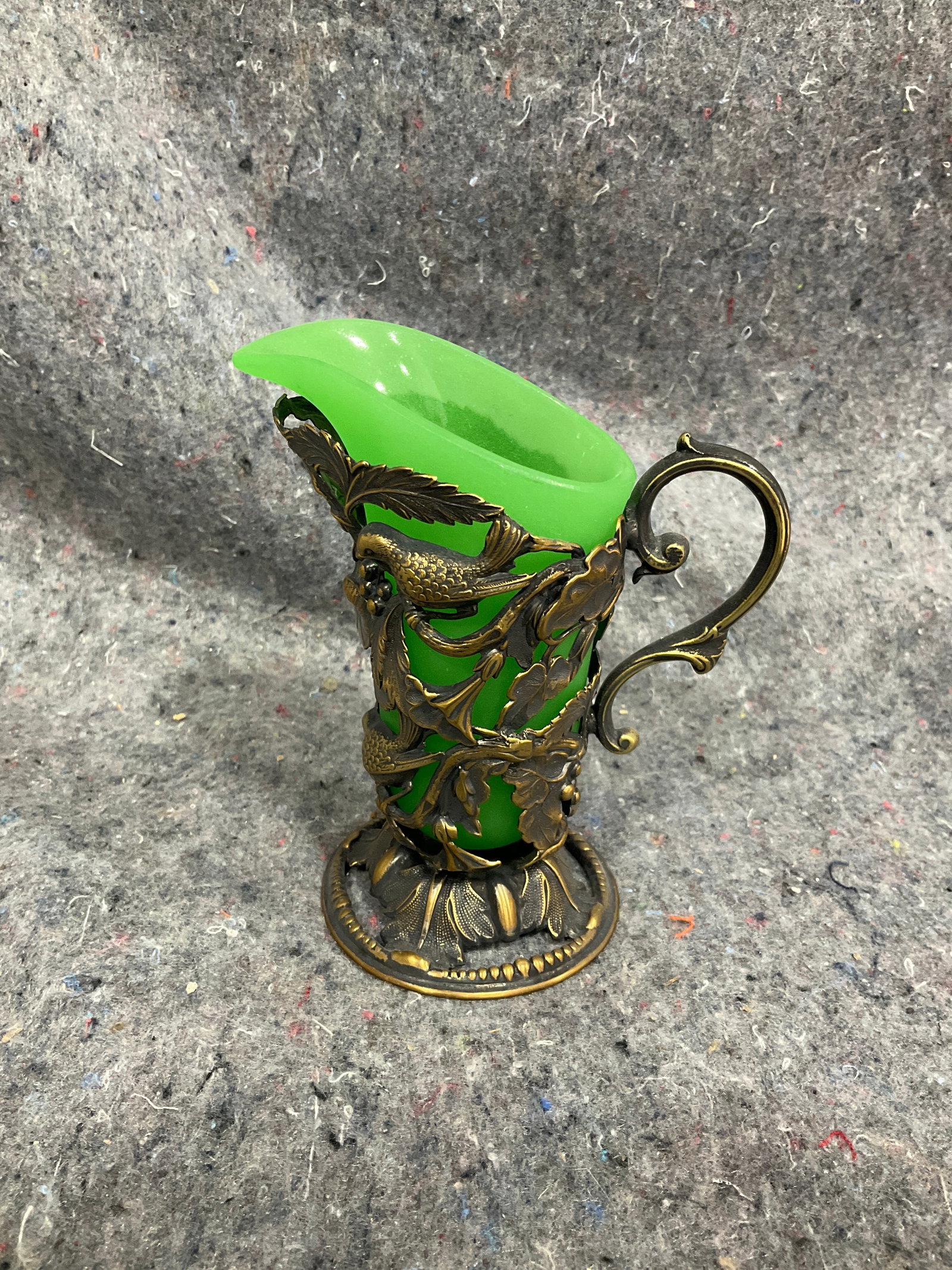 Vintage Green Glass Creamer with Metal Holder (5in Tall): Vintage Green Glass Creamer with Metal Holder (5in Tall)