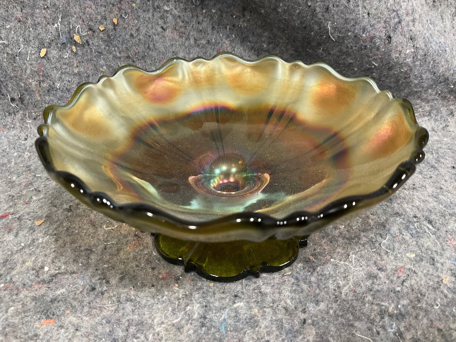 Indiana/Carnival Glass Bowl (3in Tall) (1 of 1)