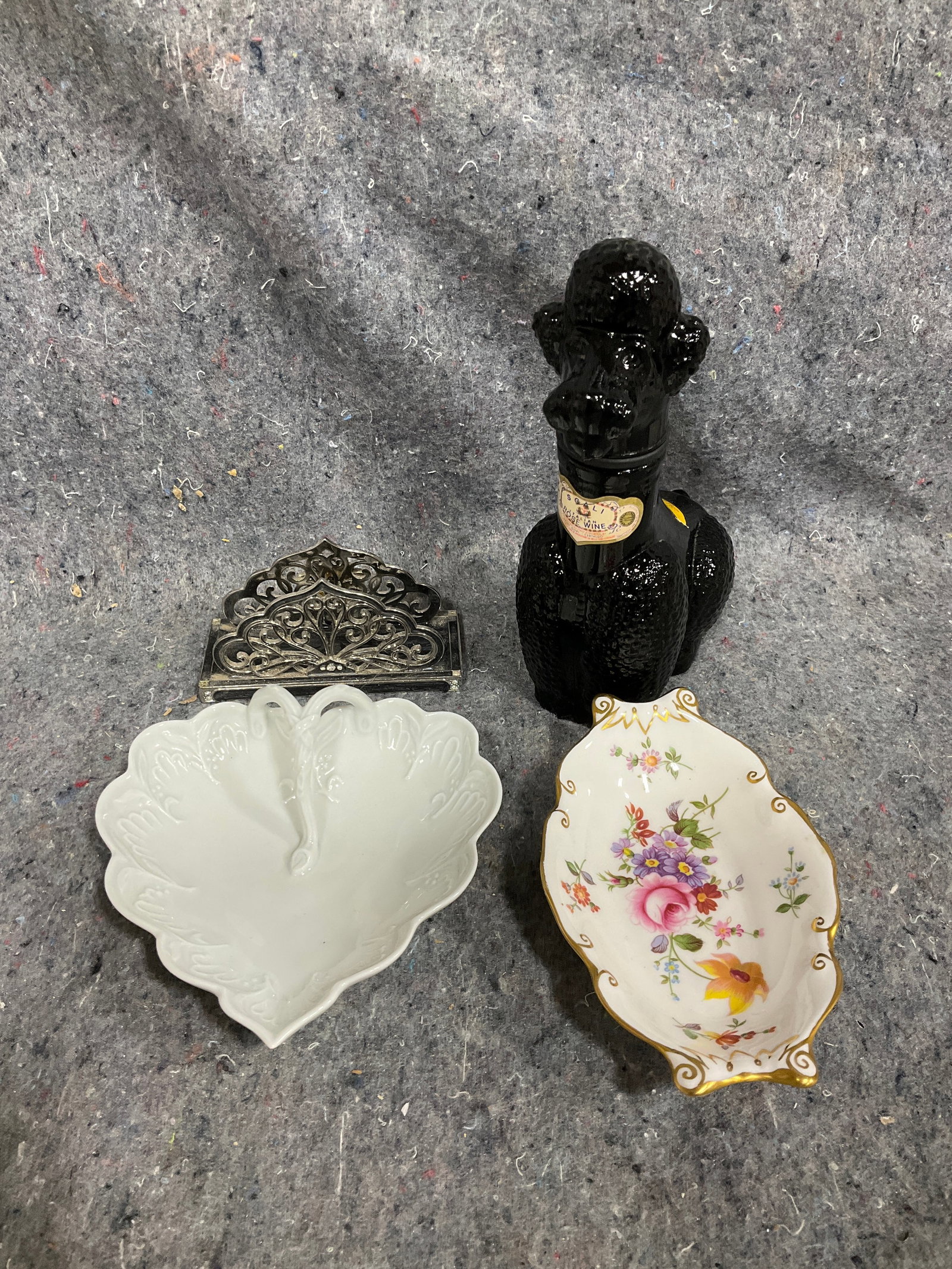 Trinket dishes and more(Limoges and more) (1 of 1)