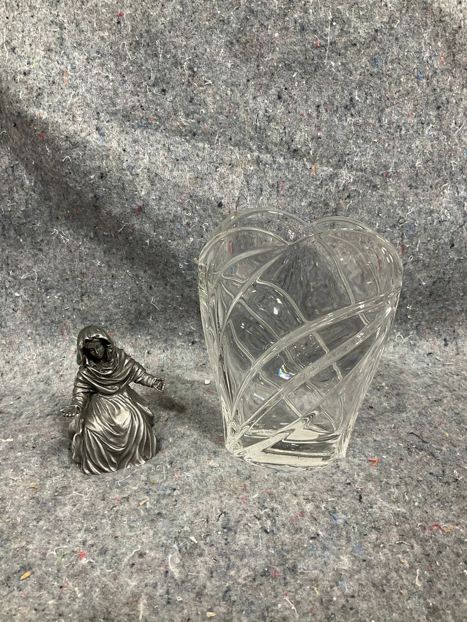 Lenox pewter statue and Lenox crystal vase(6in tallest) (1 of 1)