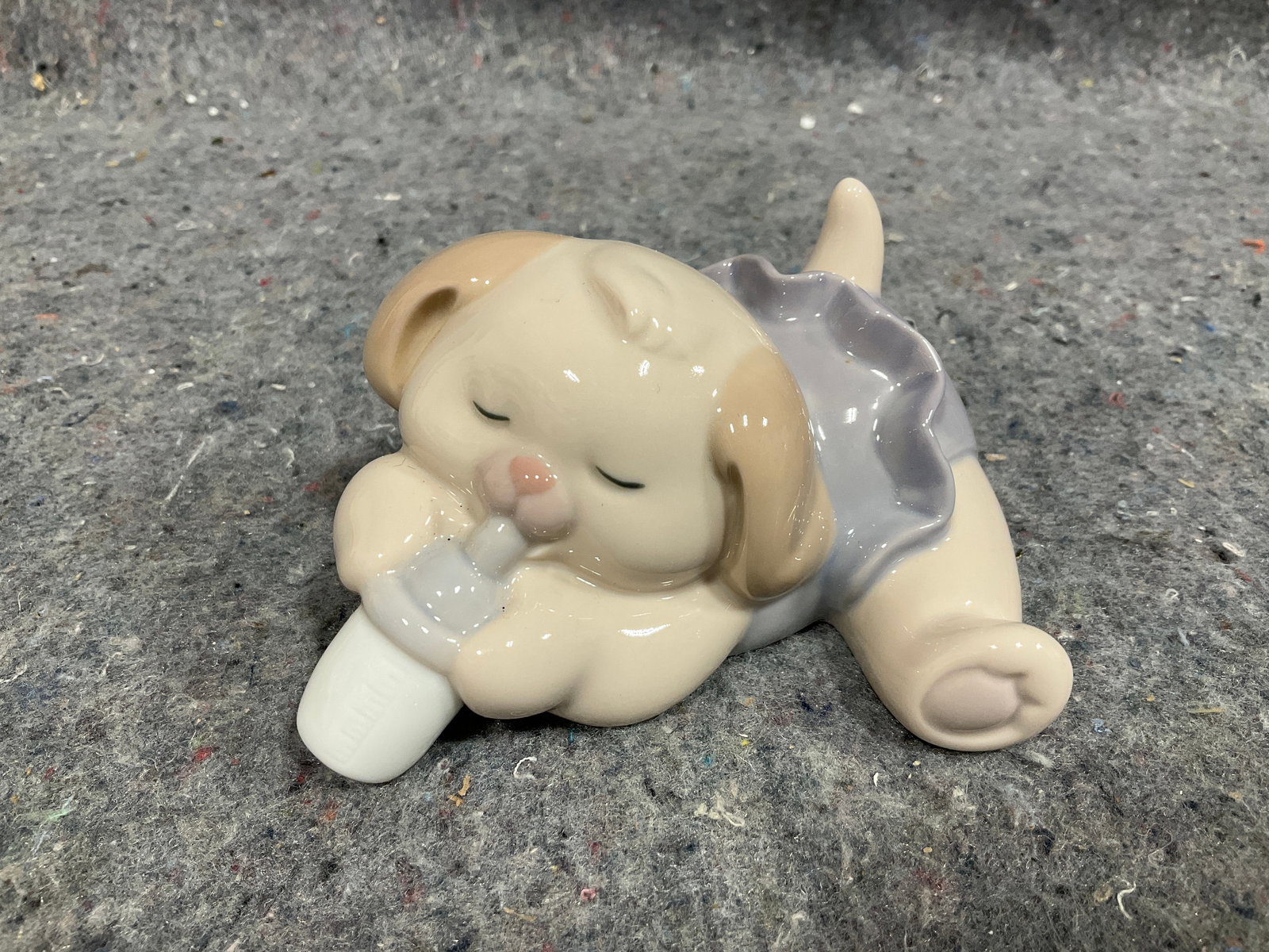 Lladro drinky time collectible figurine(2.5in tallest) (1 of 1)