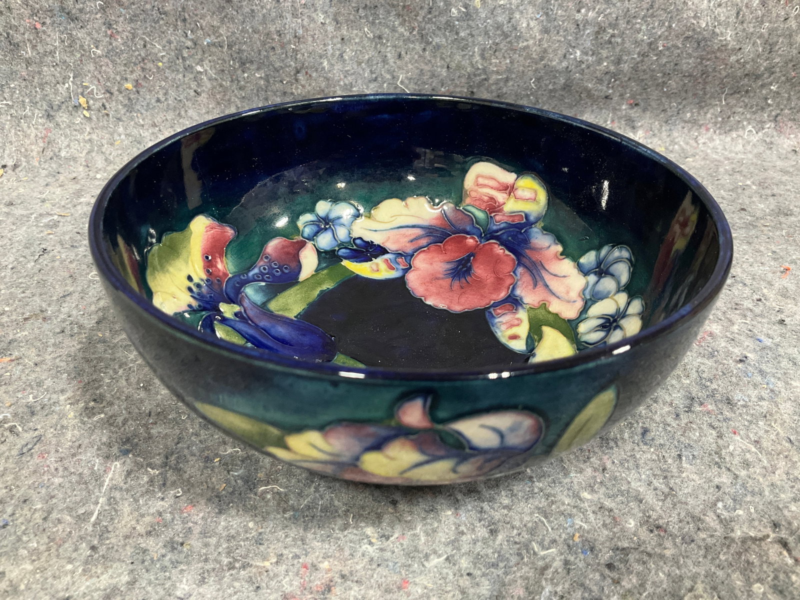 Moorcroft Ceramic Handpainted Bowl (3in Tall) (1 of 1)