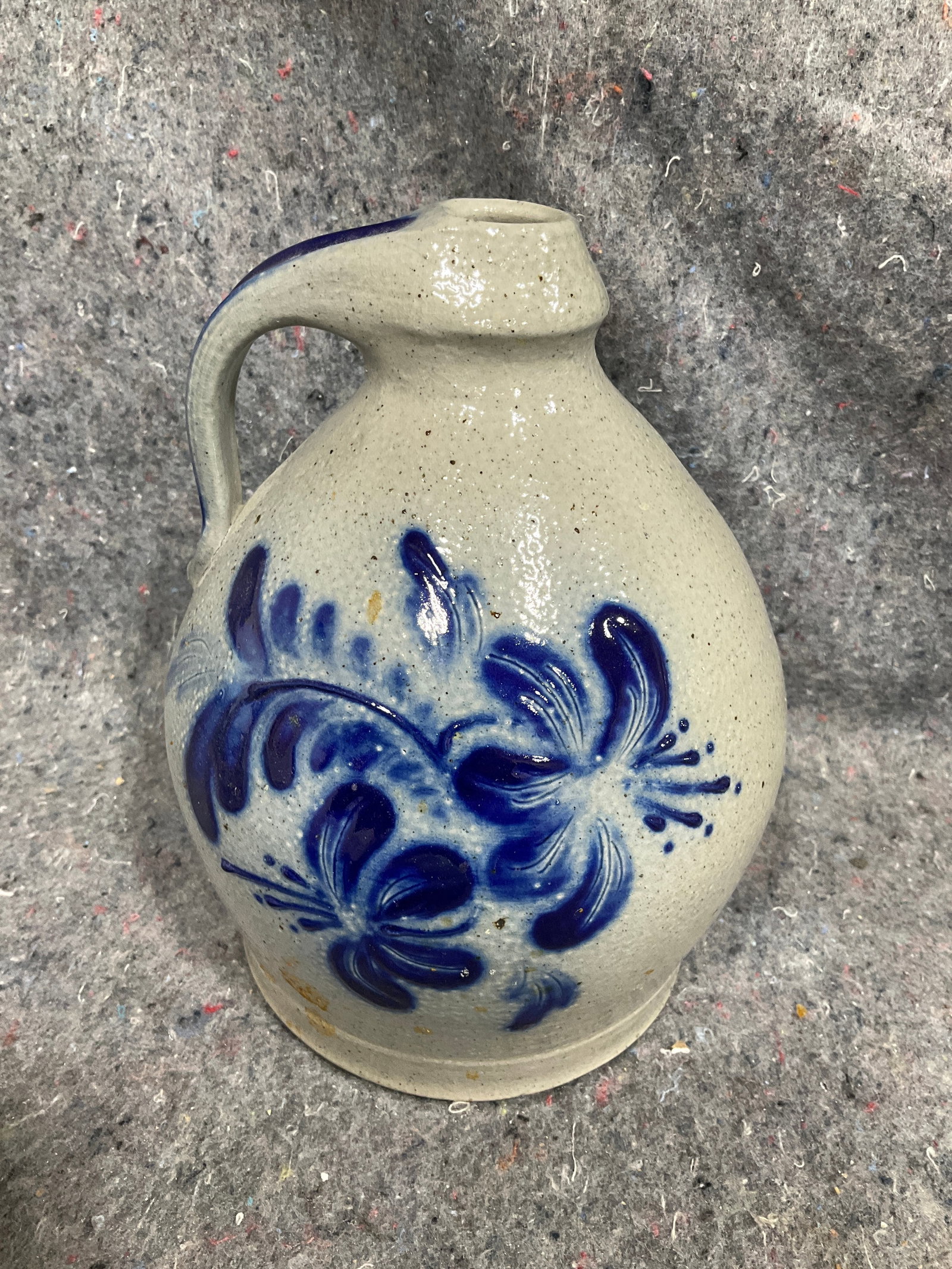 Stoneware Pottery Jug (8in Tall) (1 of 1)