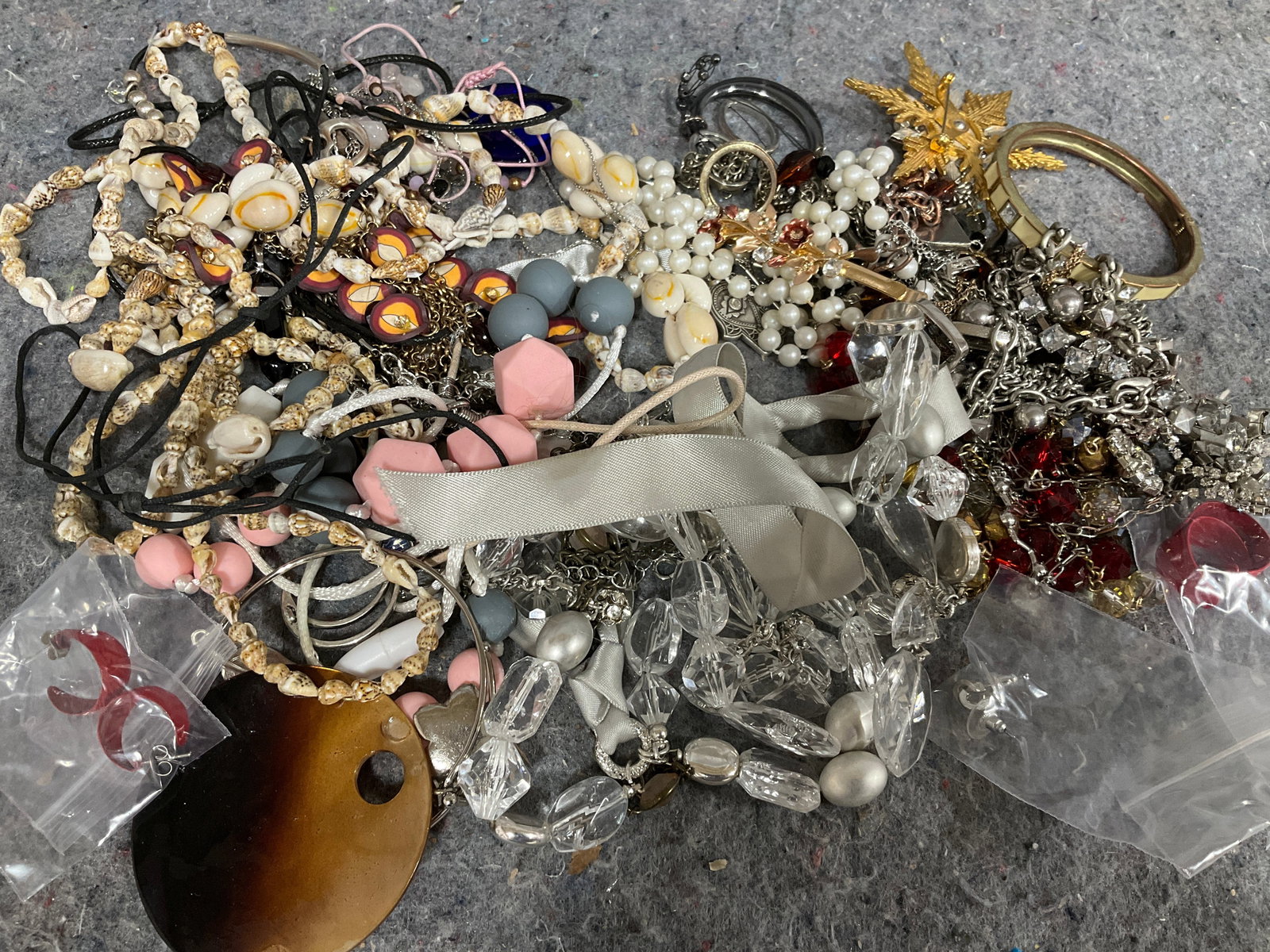 Various Costume Jewelry (1 of 1)