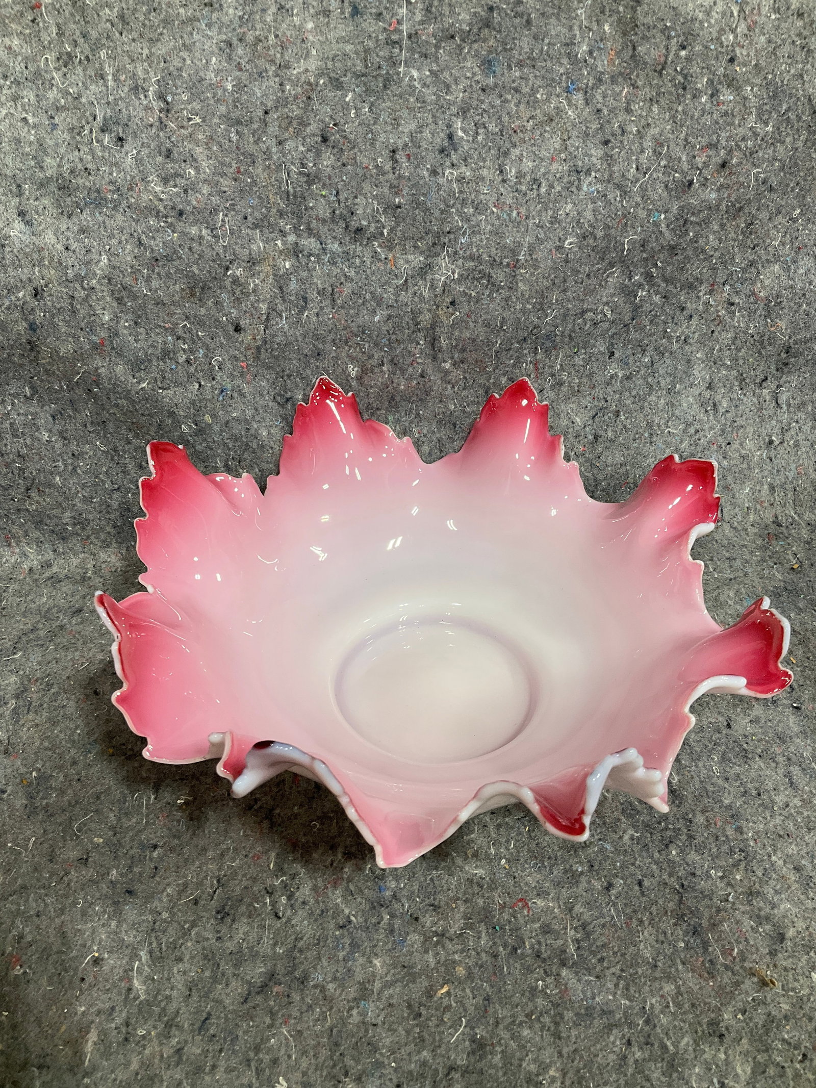 Vintage Fenton peach crest bowl(4in tall) (1 of 1)