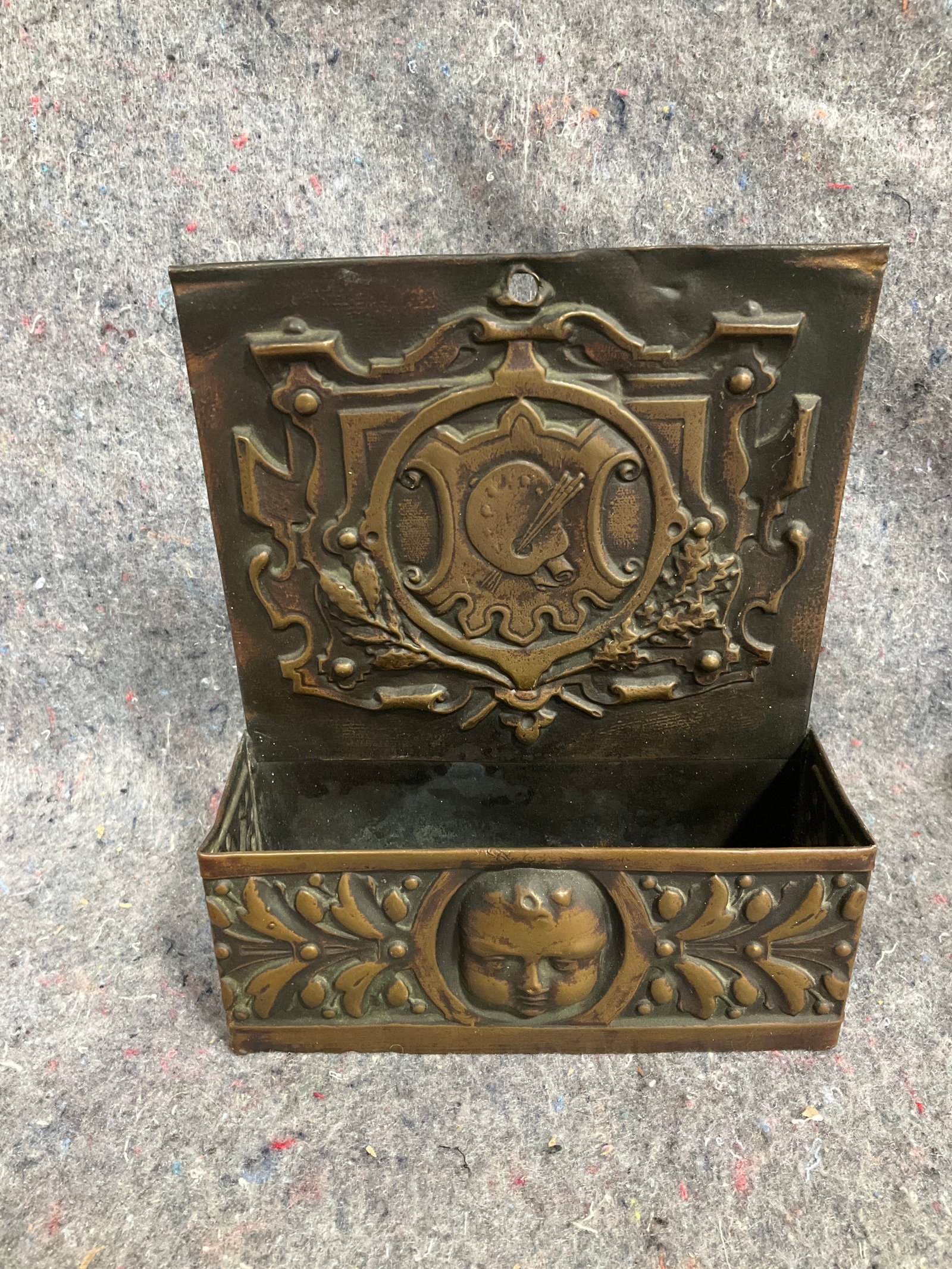 Brass cigarette box(4intall) (1 of 1)