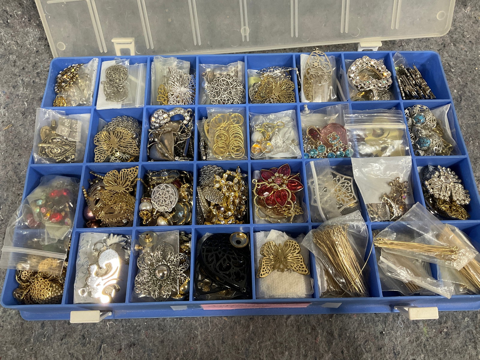 Jewelry making accessories: Jewelry making accessories