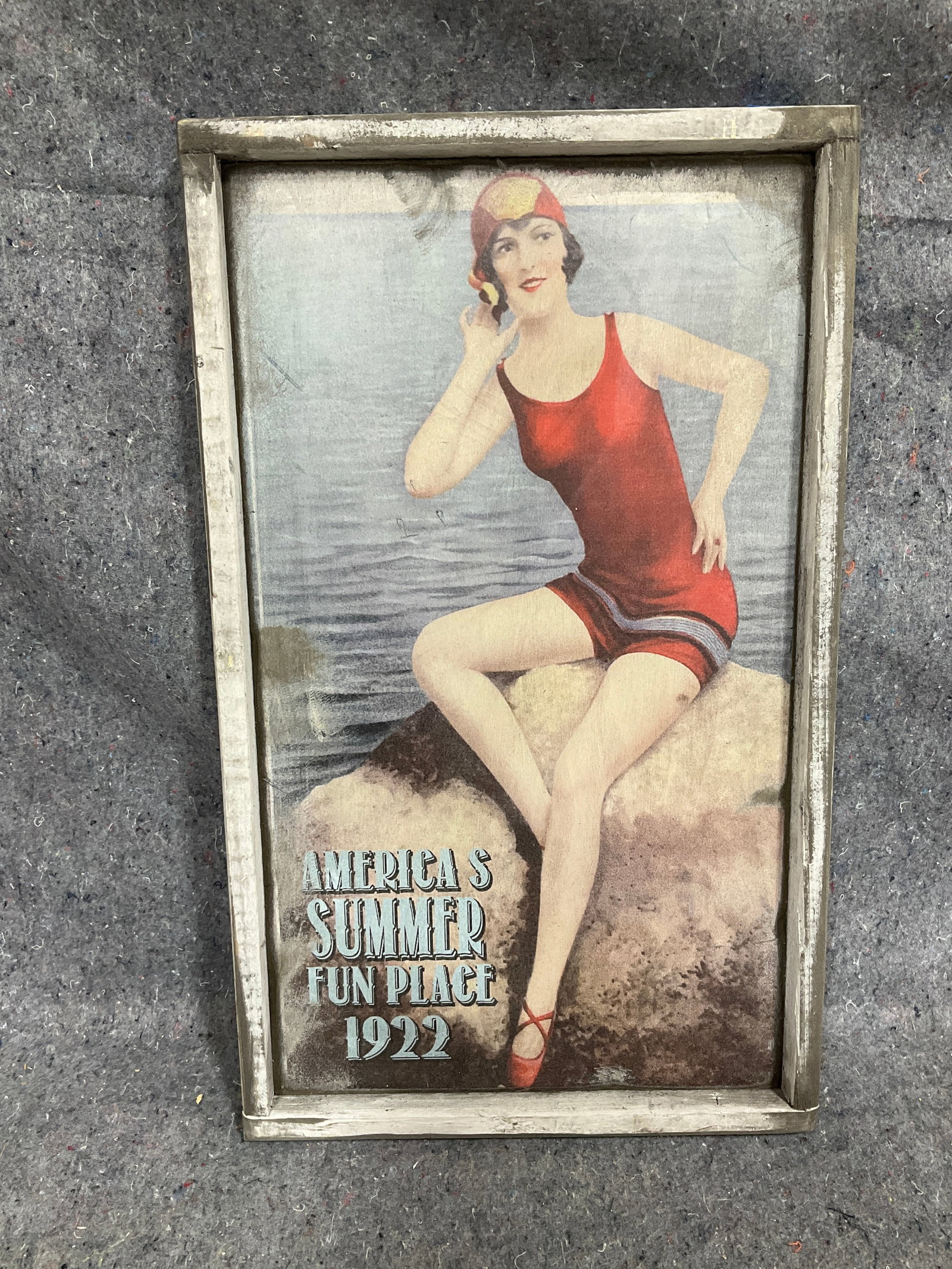 Vintage wood wall decor(13.5inx22.5in): Vintage wood wall decor(13.5inx22.5in)