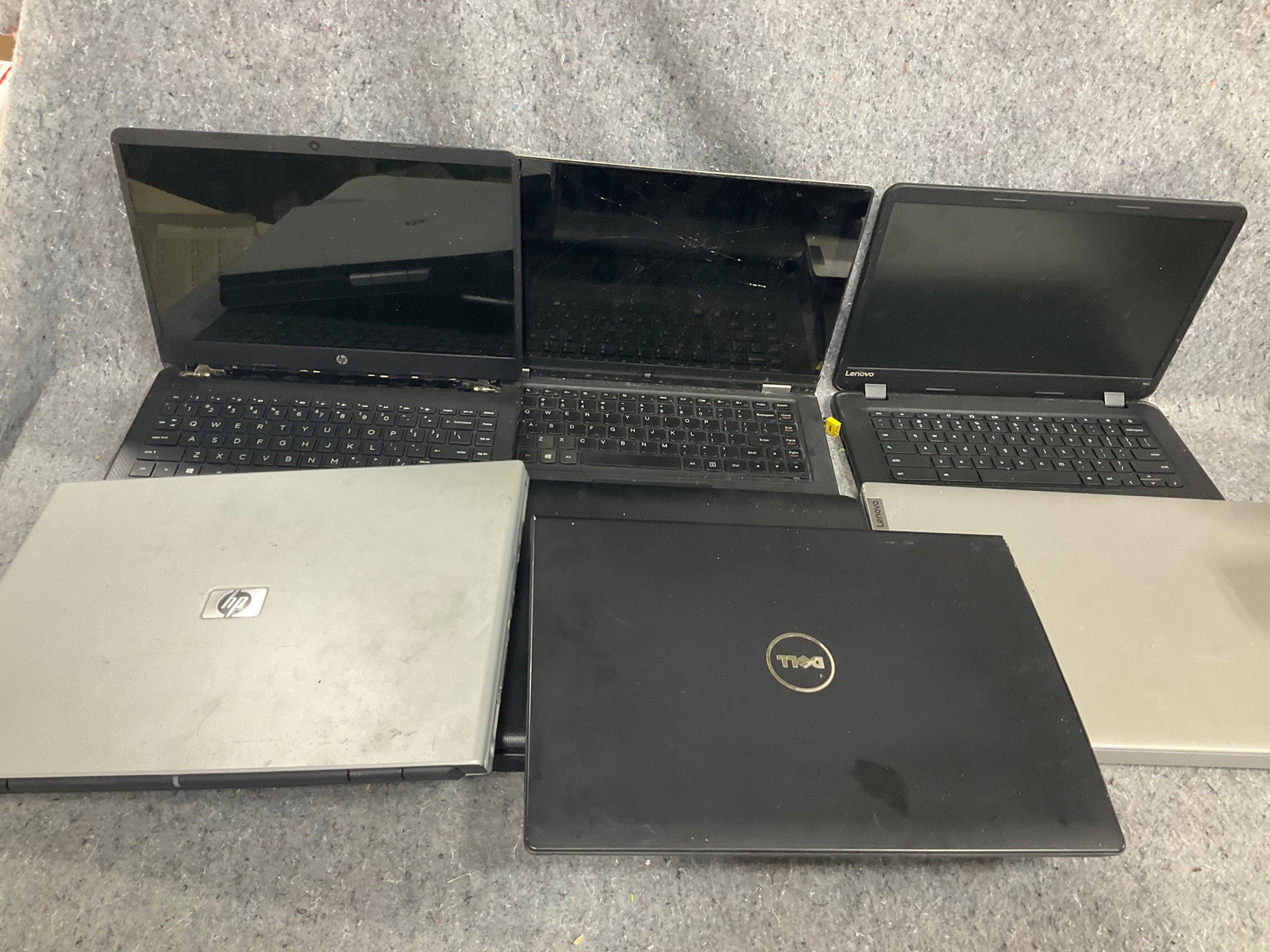 Various Laptops - not tested *unknown working condition*: Various Laptops - not tested *unknown working condition*