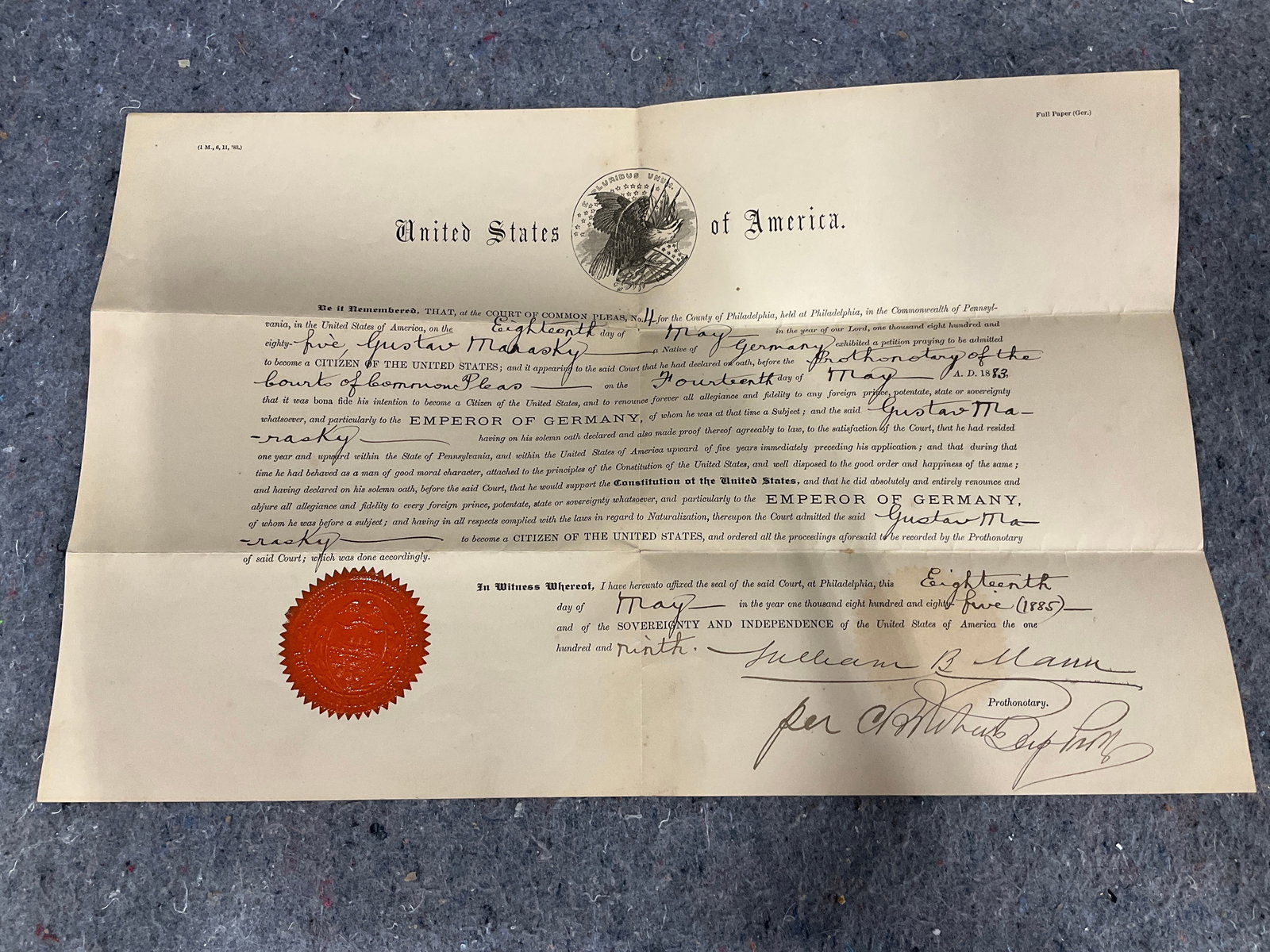 Late 19th century US naturlization certificate(10.5inx16in): Late 19th century US naturlization certificate(10.5inx16in)