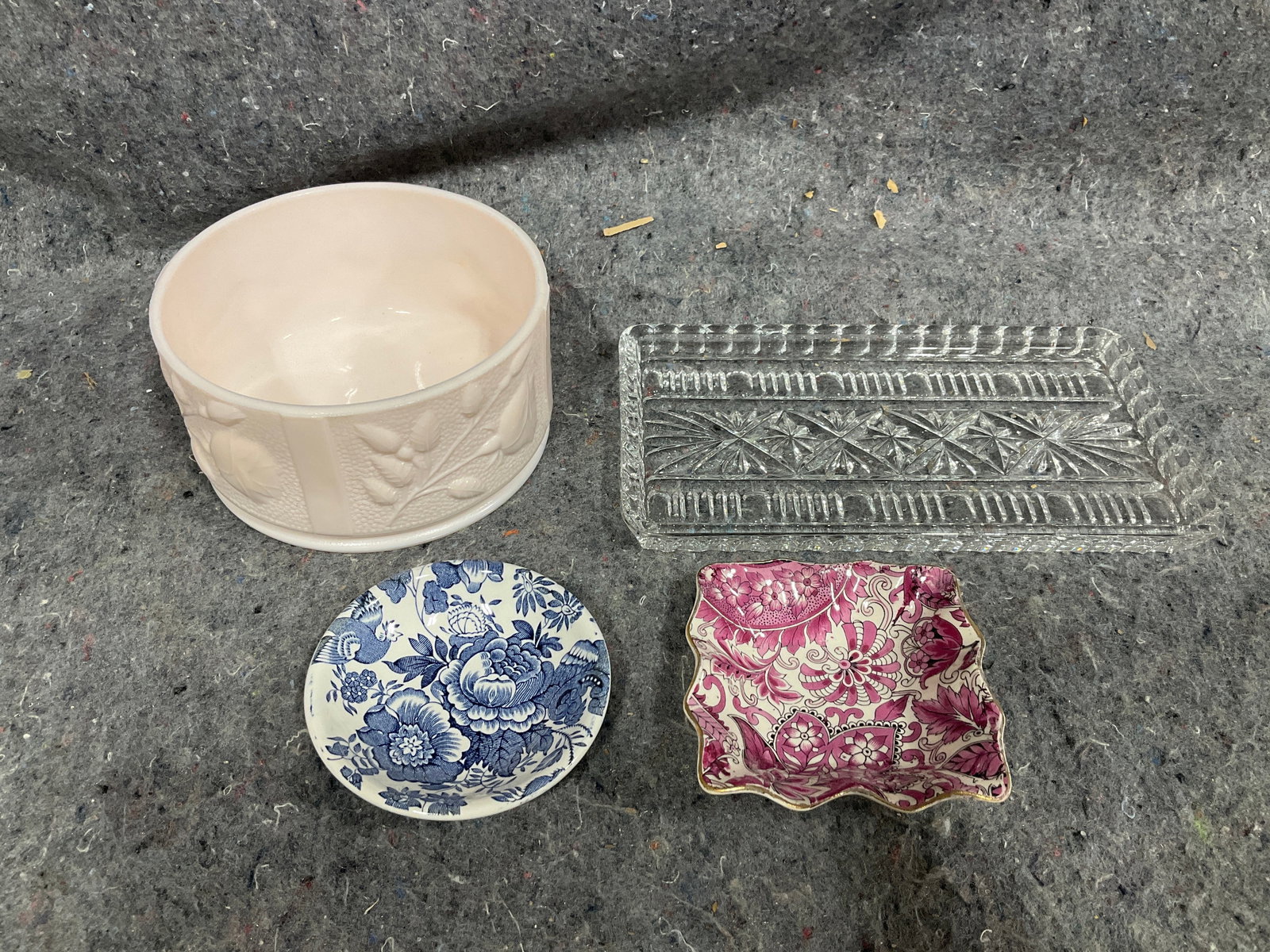 Trinket dishes and more (1 of 1)