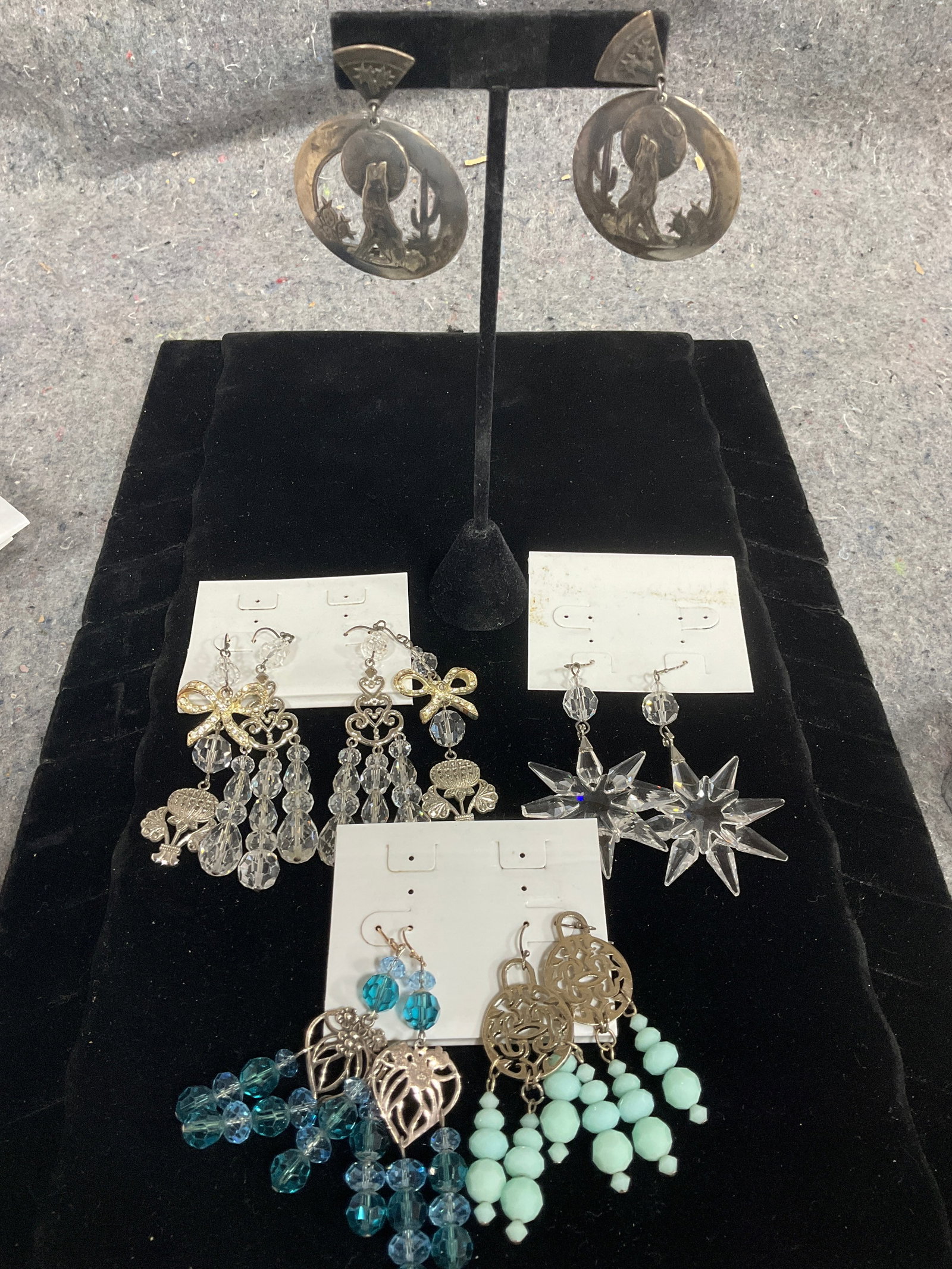 Costume earrings: Costume earrings