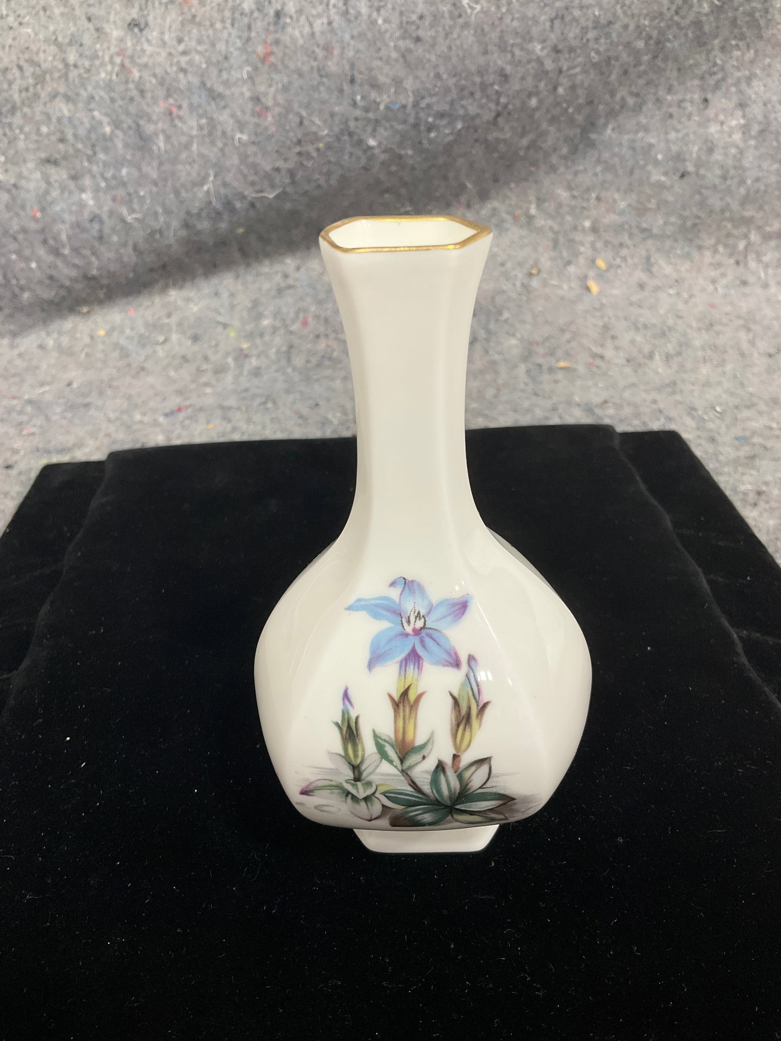 Royal Worcester miniature vase(4.5in tall) (1 of 1)