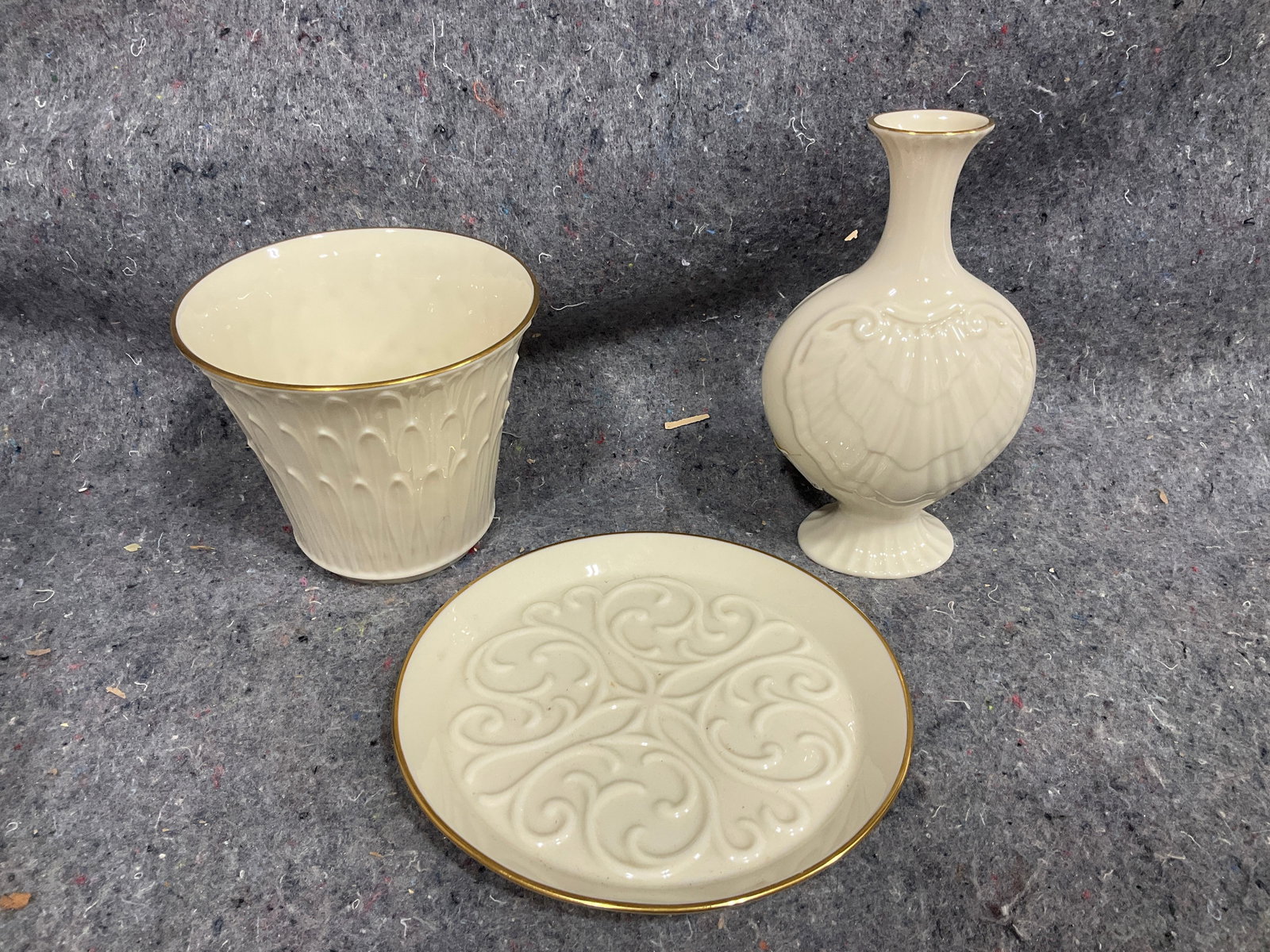 Lenox vases and bowl(7in tallest) (1 of 1)