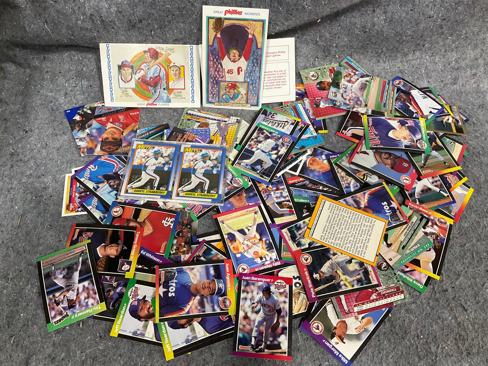 Vintage baseball cards (1980s) (1 of 1)