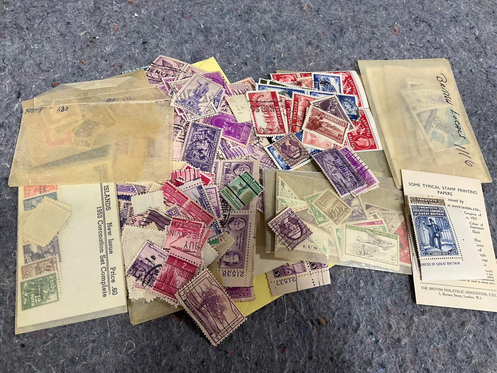 Vintage Philatelic Stamp Lot: Vintage Philatelic Stamp Lot