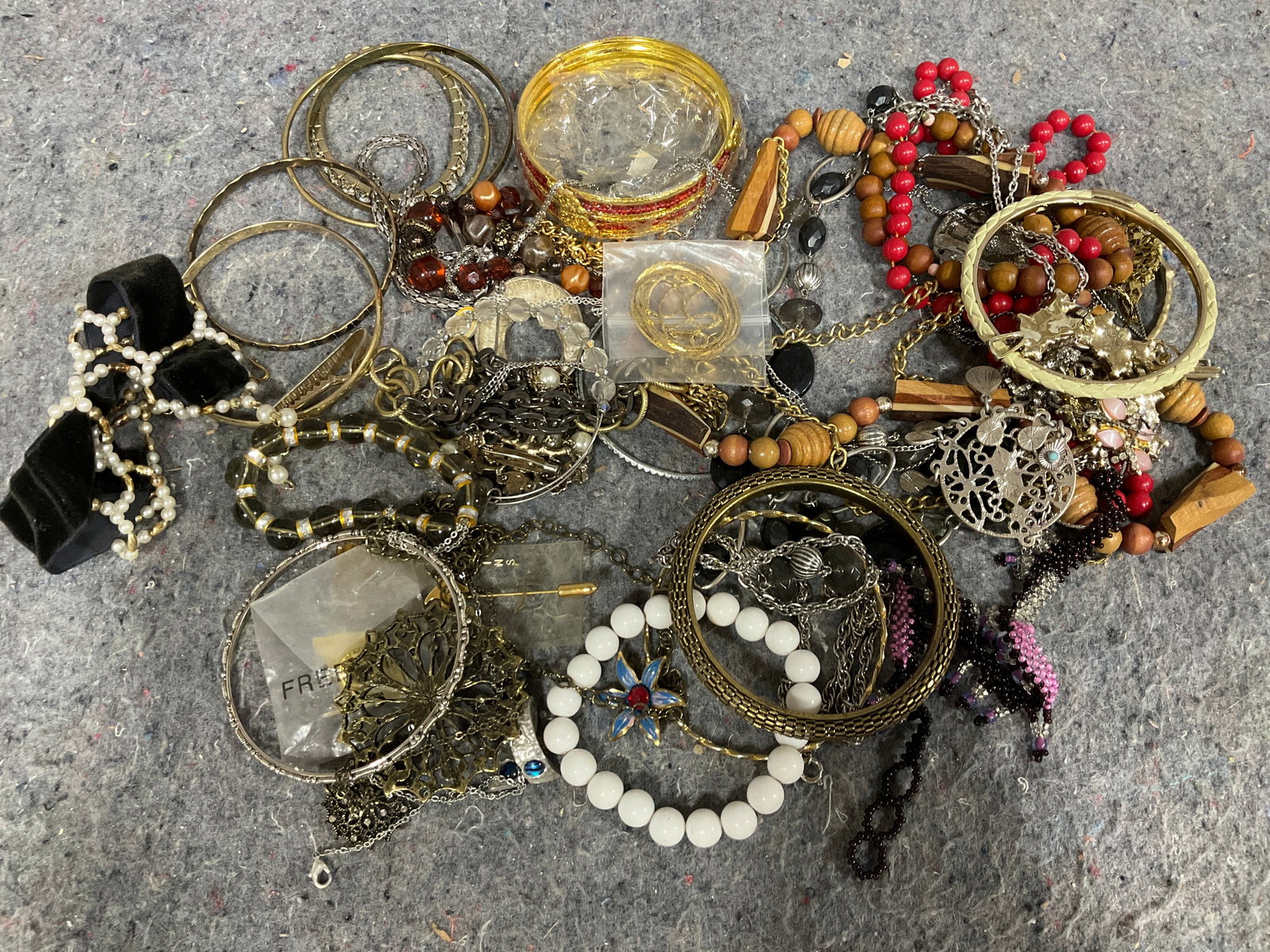 1960's costume jewelry (1 of 1)