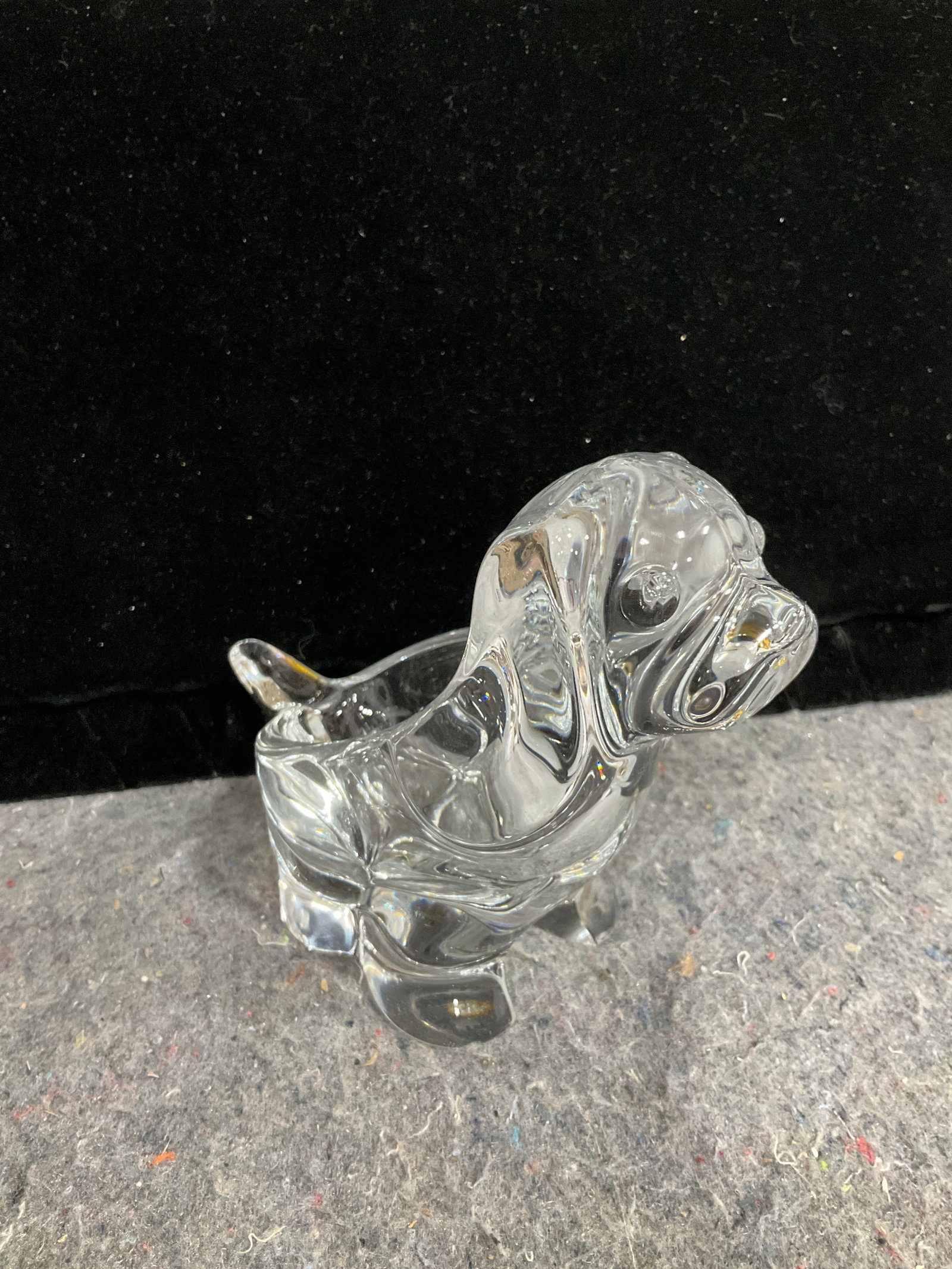 Glass dog figuine/bowl(6in tall): Glass dog figuine/bowl(6in tall)