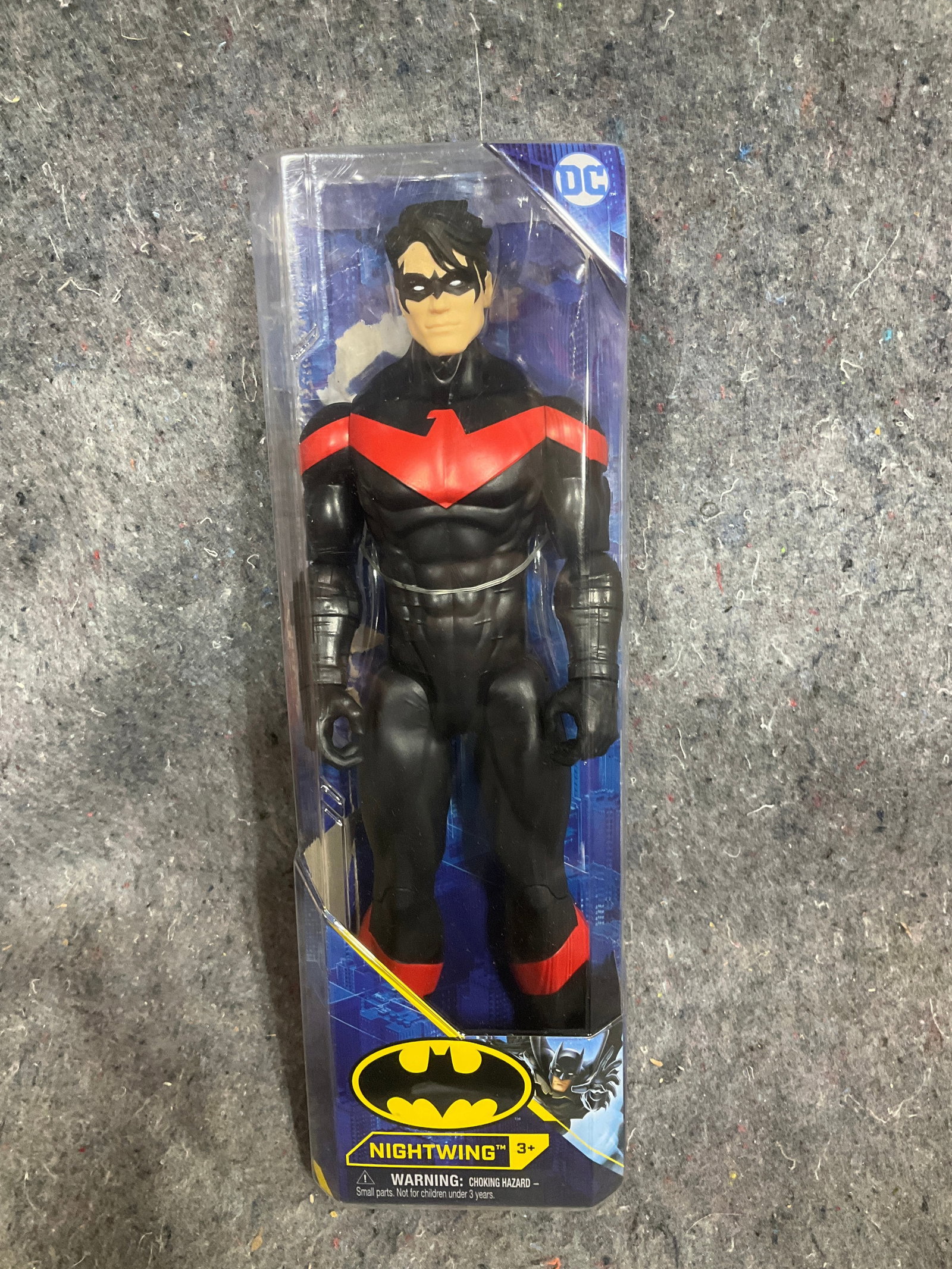 DC Nightwing collectible figure*new in package*: DC Nightwing collectible figure*new in package*