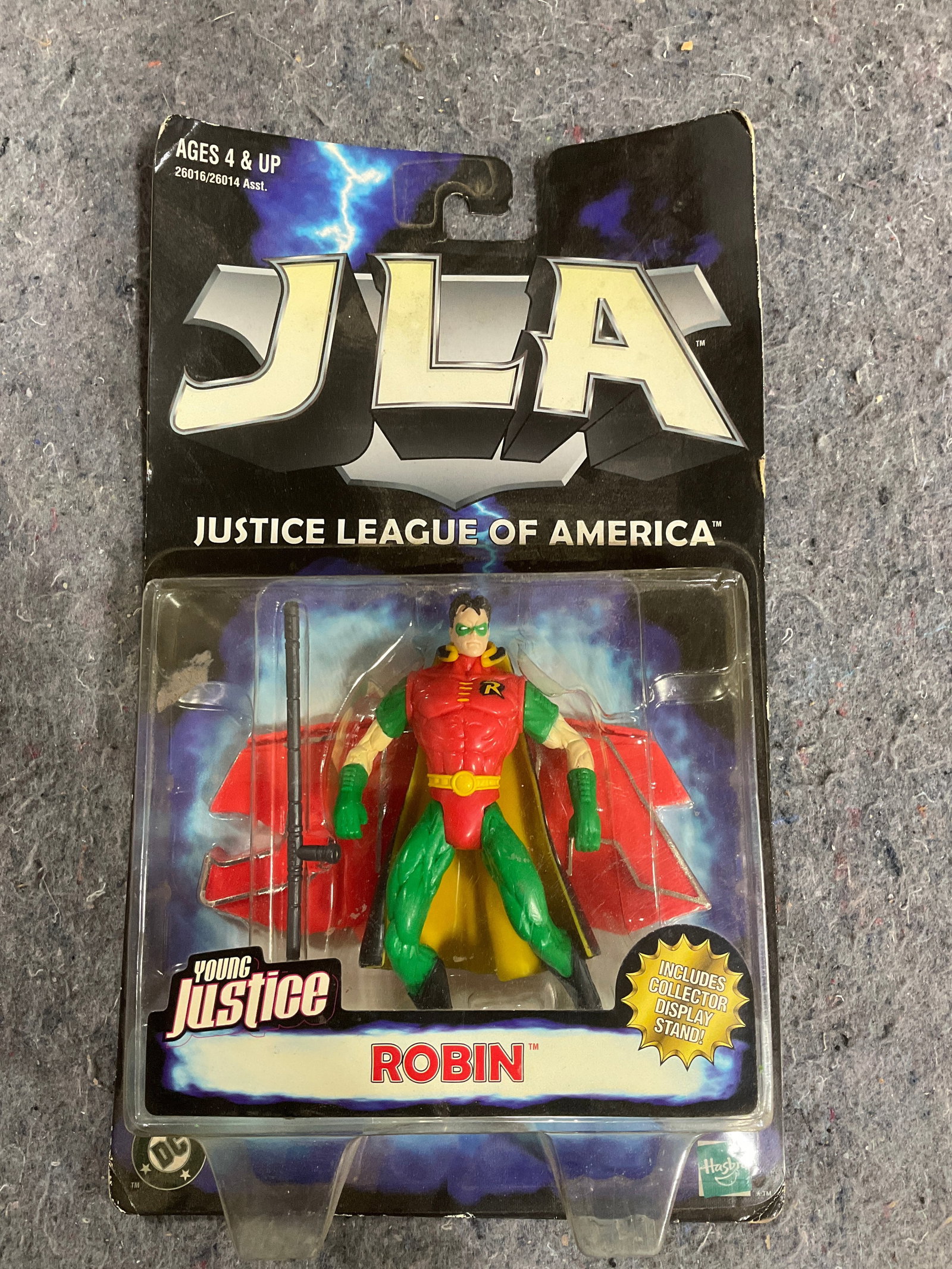 Robin Justice League of America collectible figure*new in package*: Robin Justice League of America collectible figure*new in package*