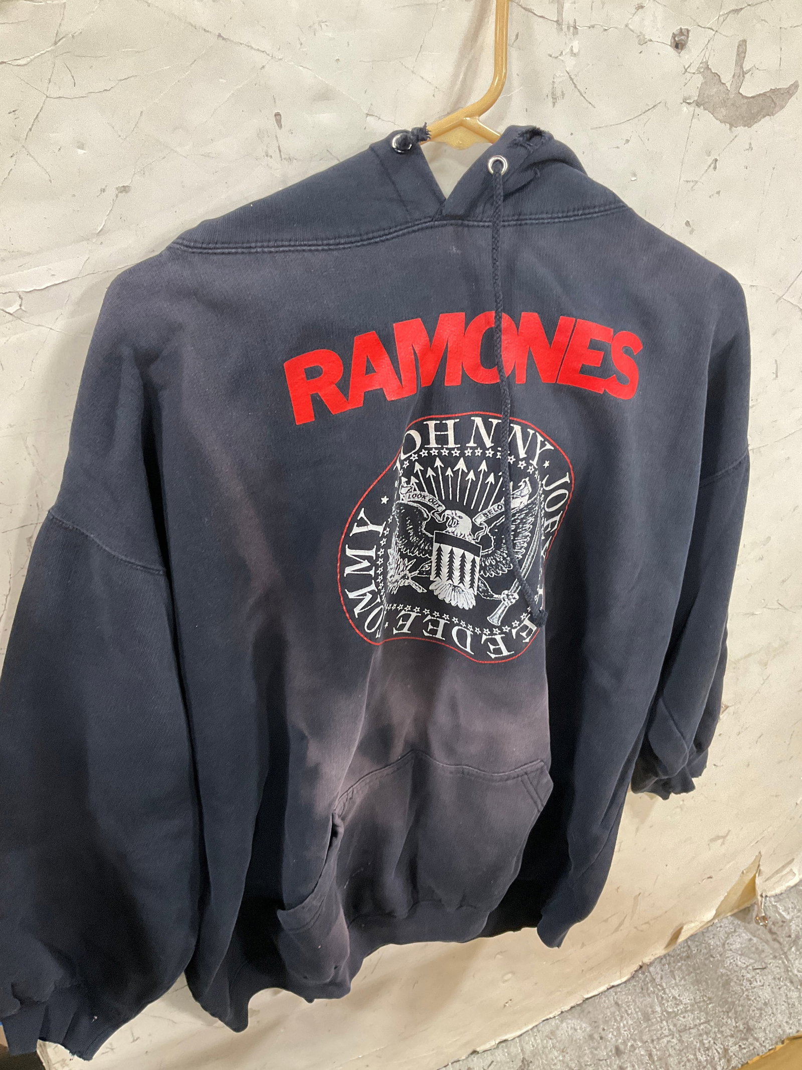 Vintage Ramones hoodie(L): Vintage Ramones hoodie(L)