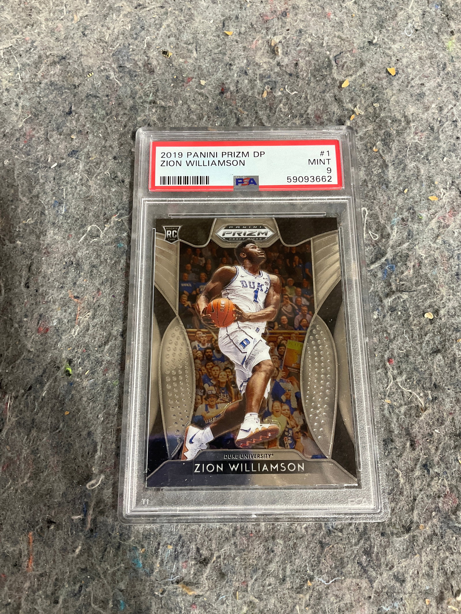 2019 Panini Prizm DP Zion Williamson graded card (1 of 1)