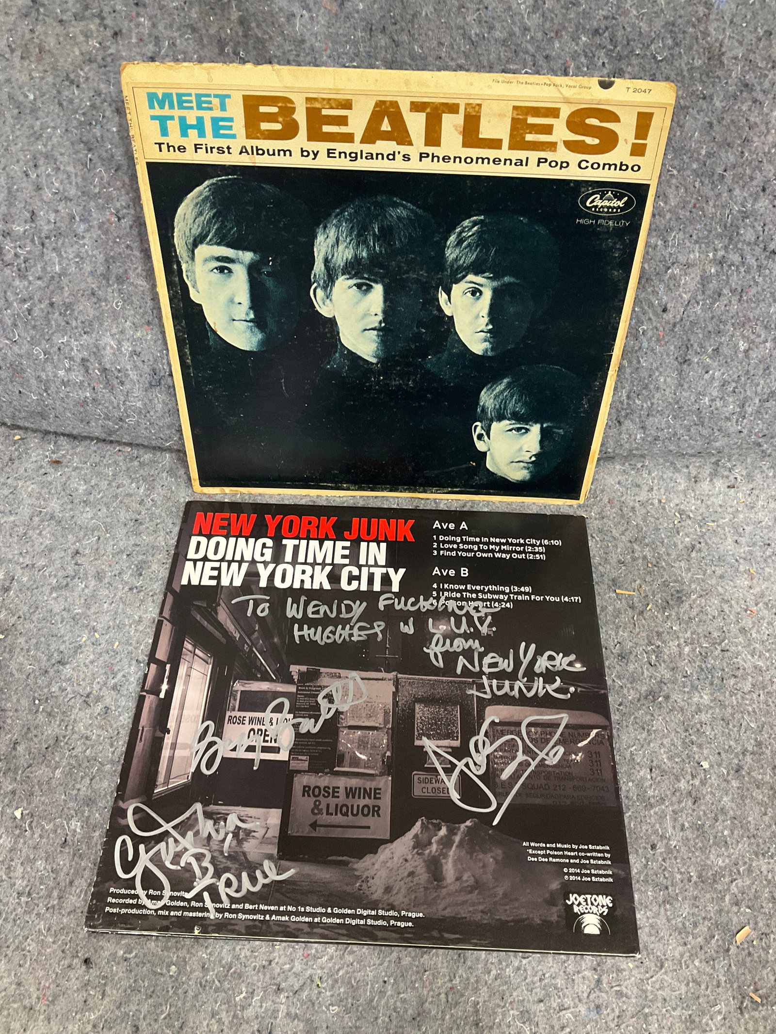 Vintage Records - Beatles & NY Junk *signed*: Vintage Records - Beatles & NY Junk *signed*