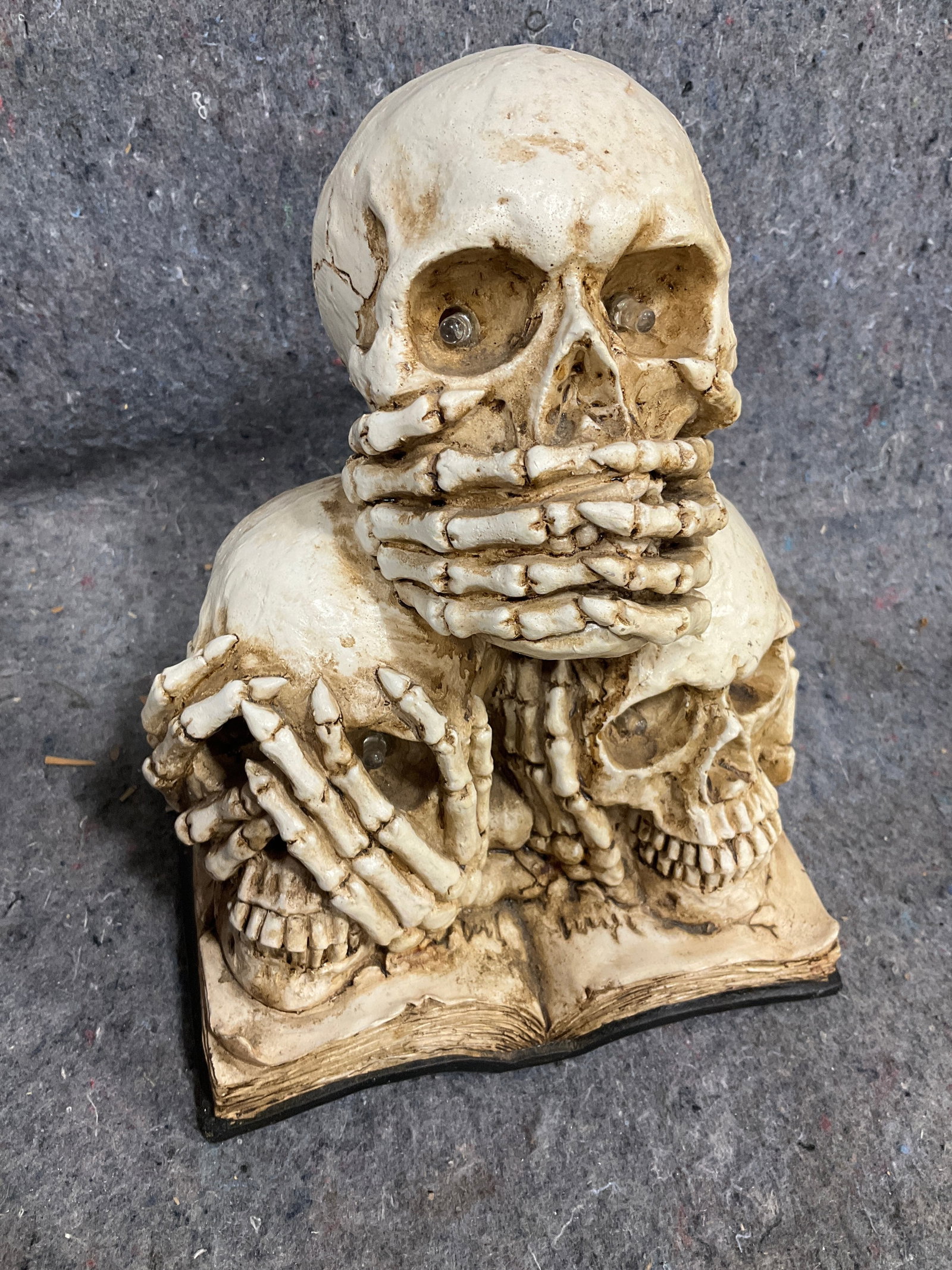 Three Wise Skeletons Decor (8.5in Tall) (1 of 1)