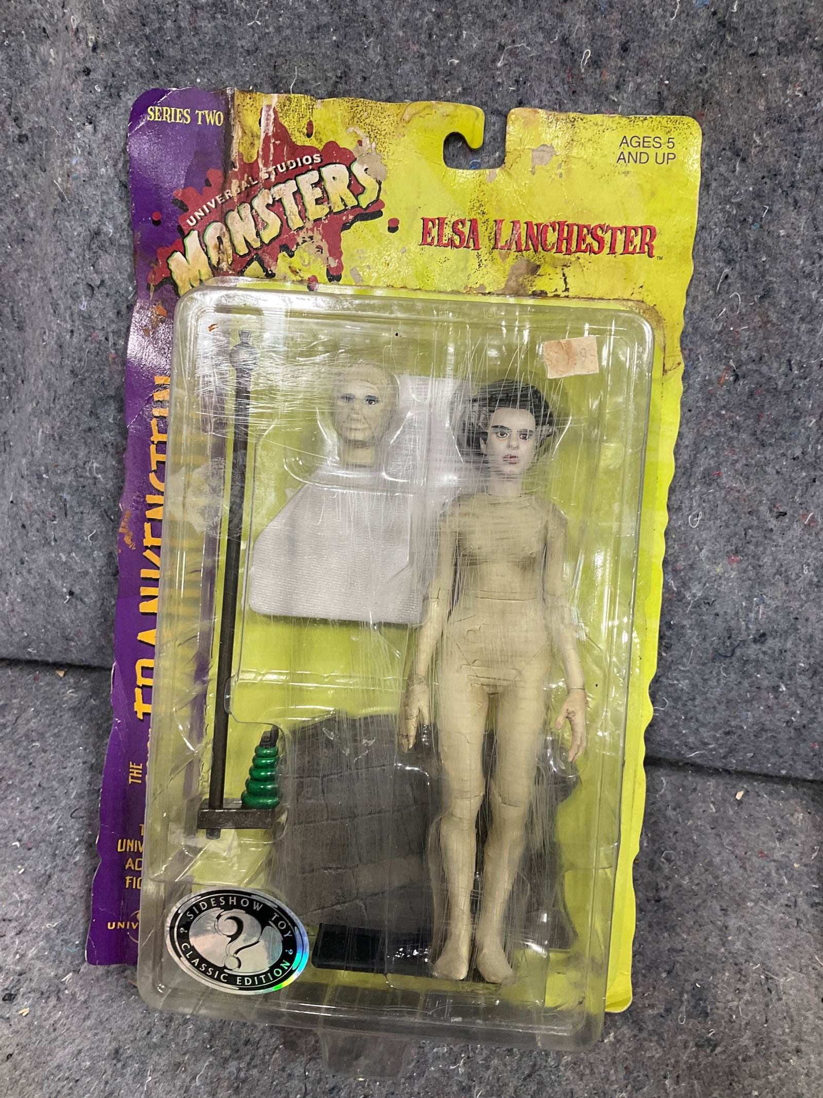 Monsters The Bride of Frankenstein Collectible Figure *new in box* (1 of 1)