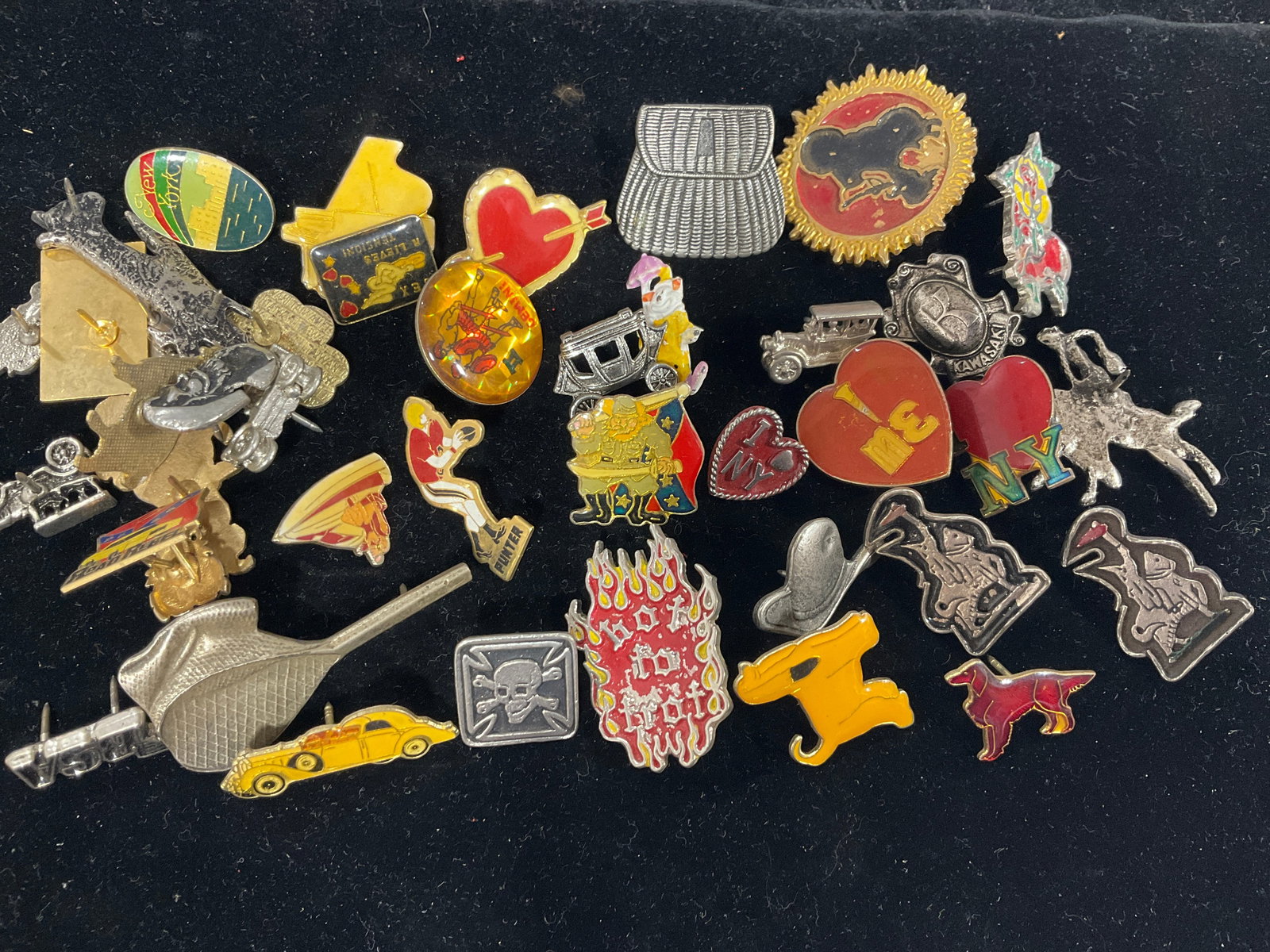 Vintage 1970s/1980s pins (1 of 1)