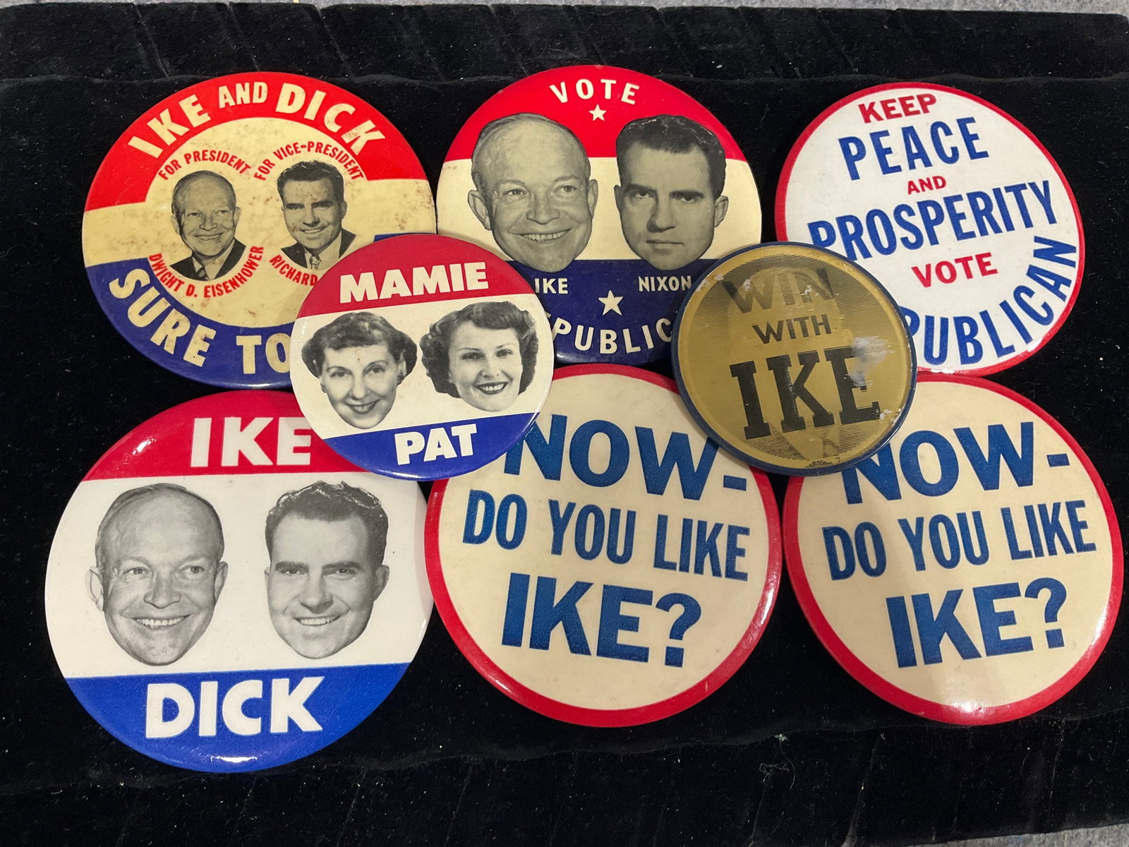 Eisenhower Political Buttons: Eisenhower Political Buttons