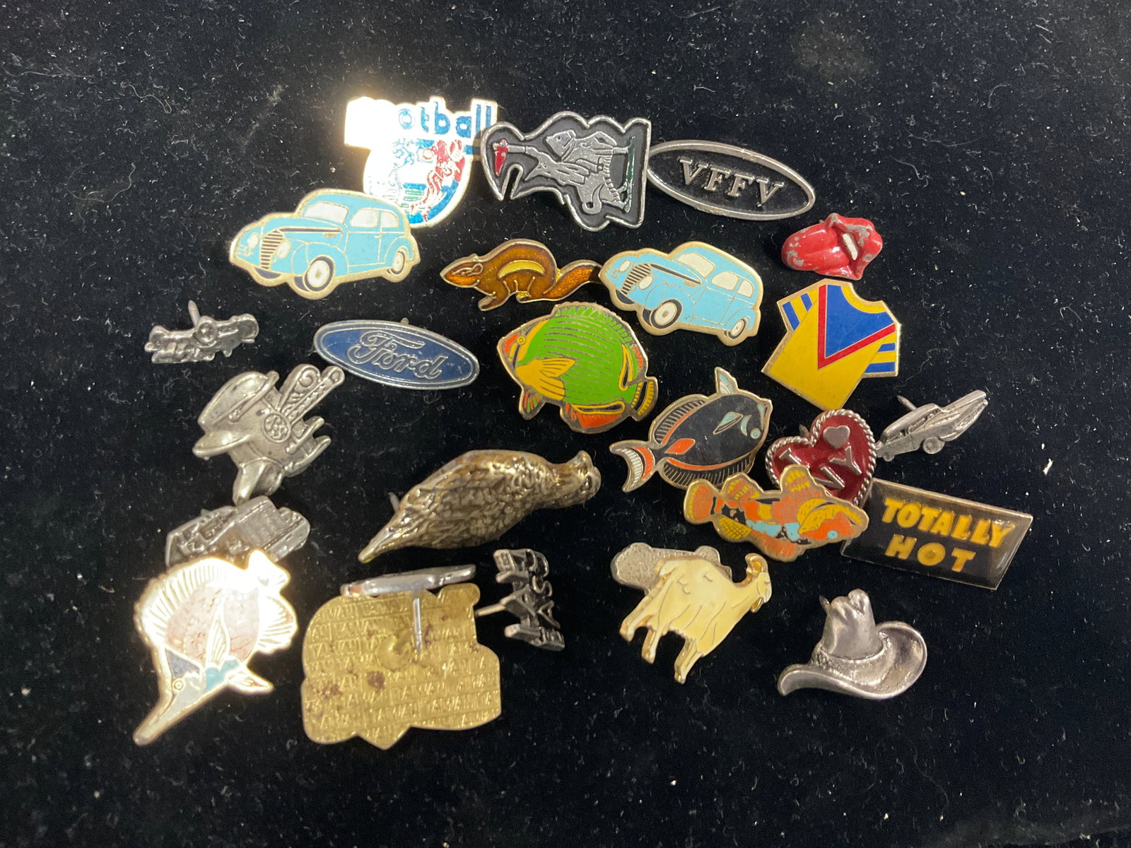 Vintage Pins: Vintage Pins