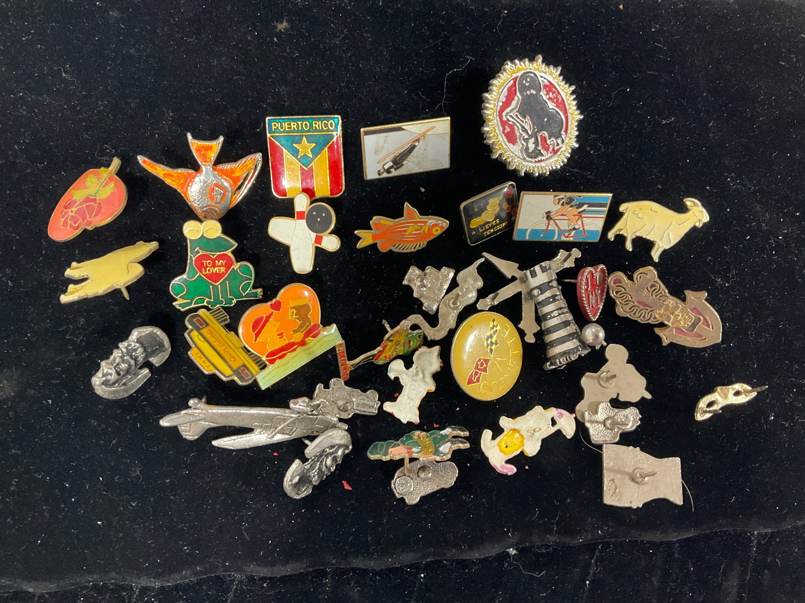 Vintage Pins: Vintage Pins